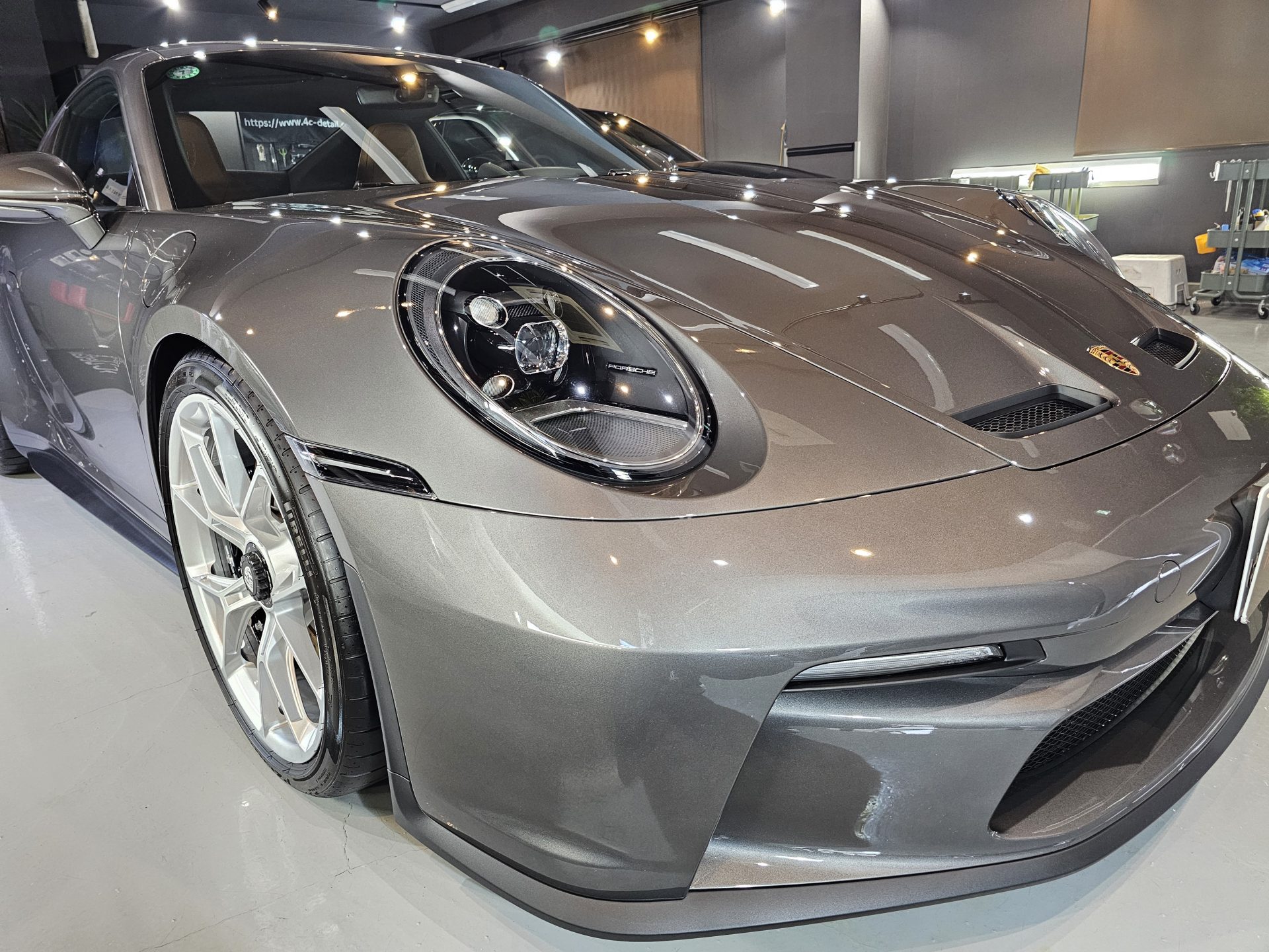 911GT3ツーリング 新車 カーディテイリング専門店