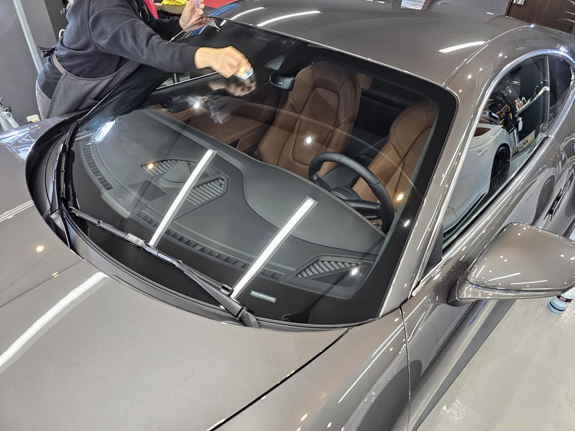 911GT3ツーリング 新車 窓ガラスコーティング塗布 フロントガラス