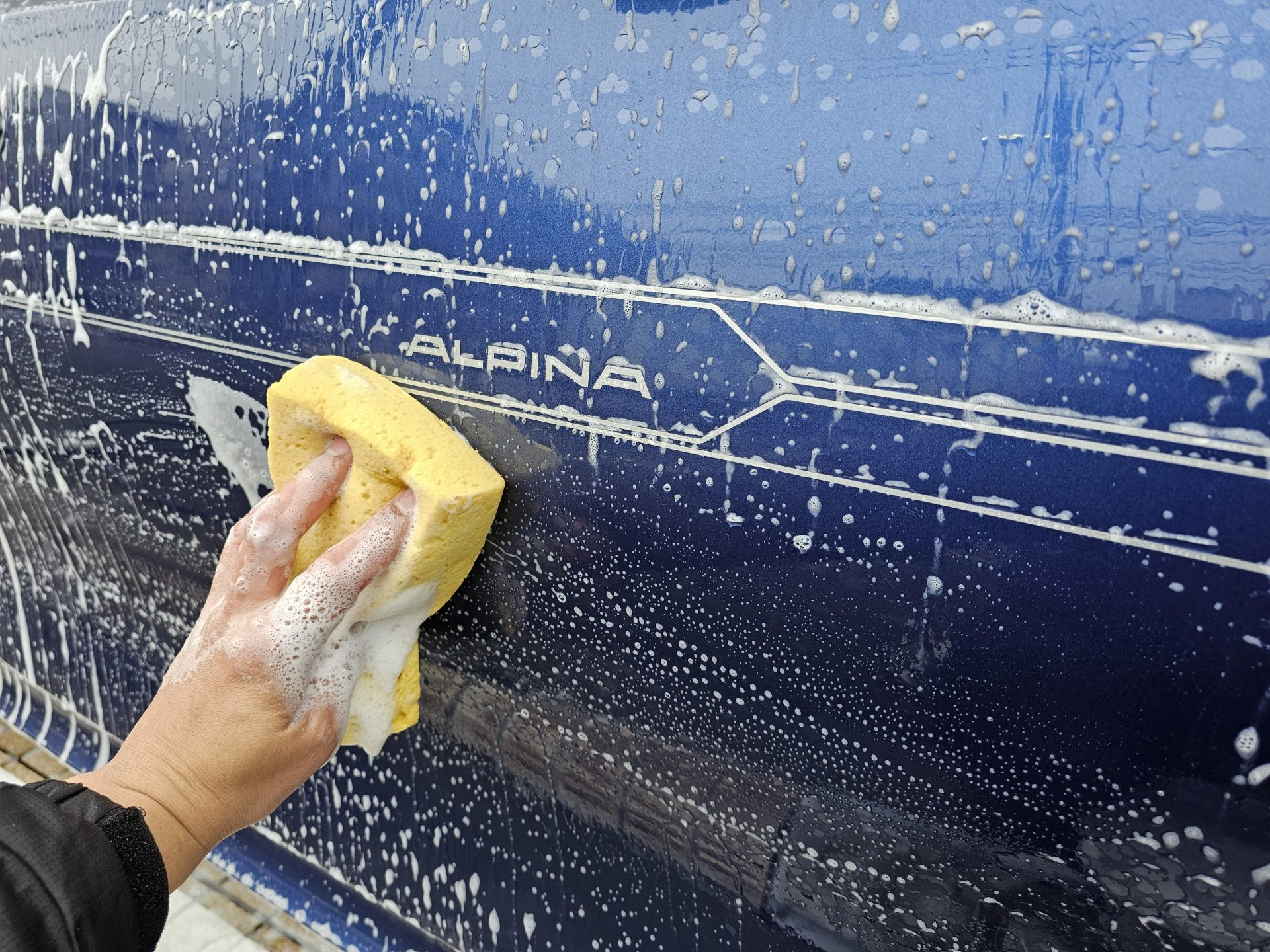 アルピナB3 新車 洗車