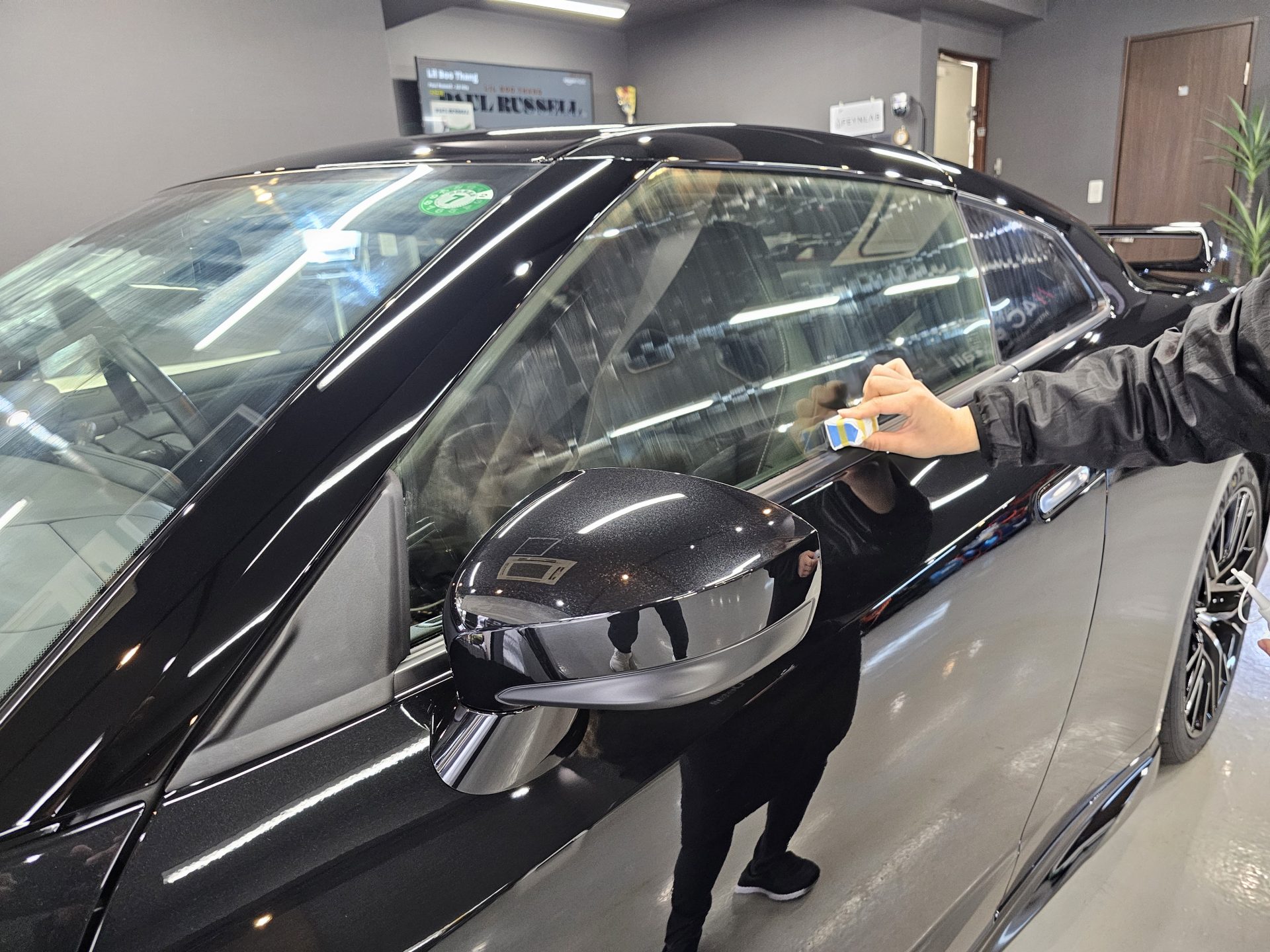 日産GTR R35 新車 窓ガラス全面コーティング塗布