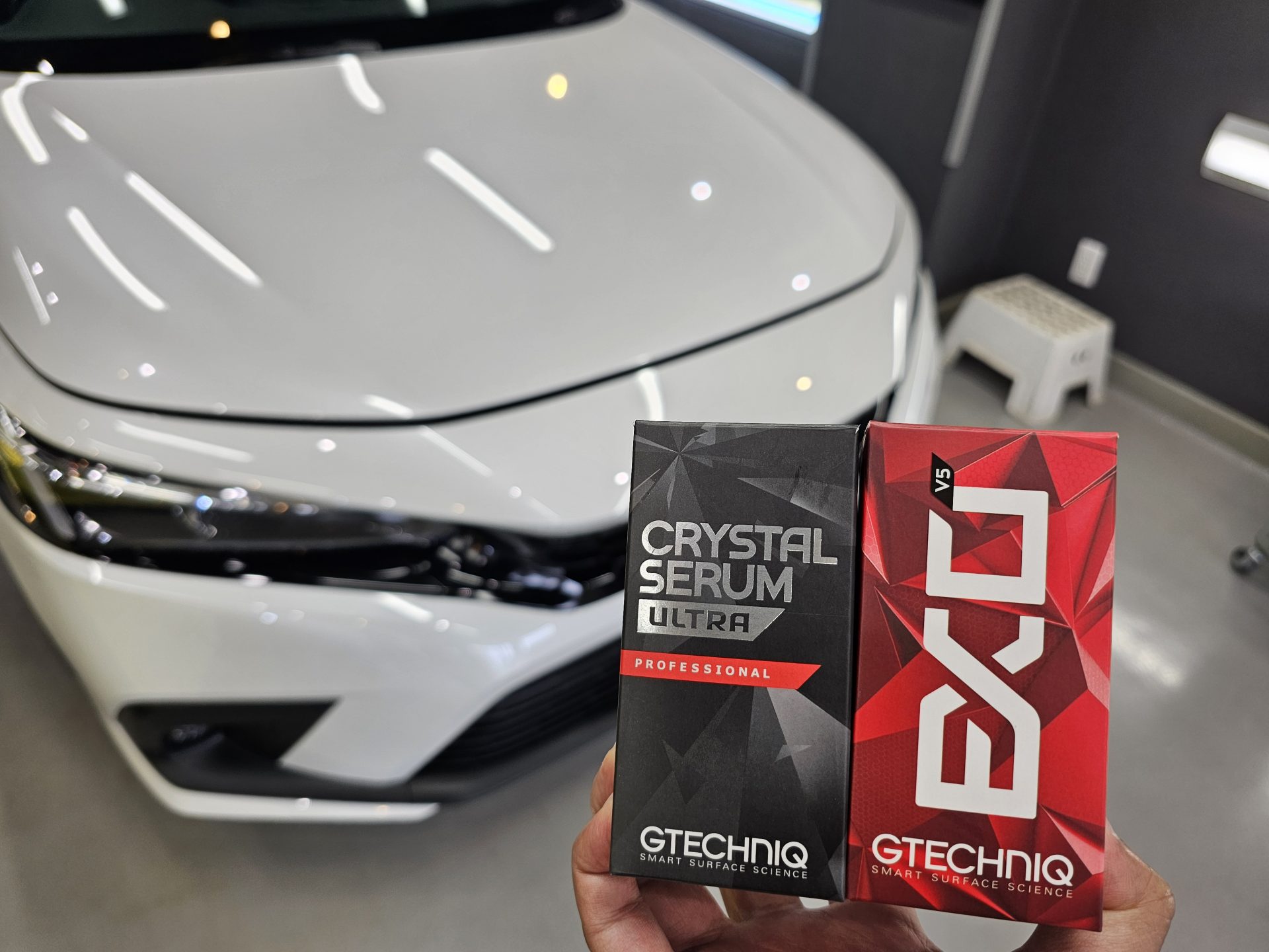 Hondaシビック 新車 GTECHNIQ CRYSTALSERUM BLACK 認定施工店