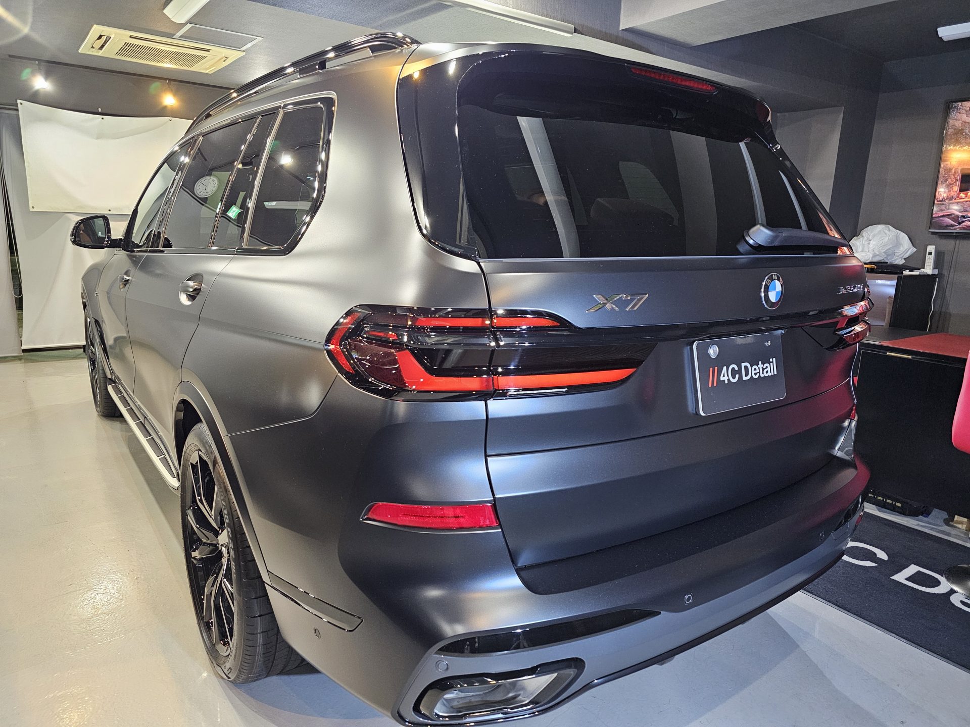 BMW X７新車 エクスペルステルスフルプロテクションフィルム マットブラック