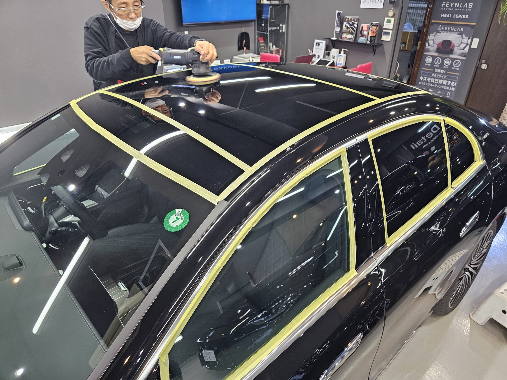 メルセデスベンツE350e W214 新車 窓ガラス付着物除去