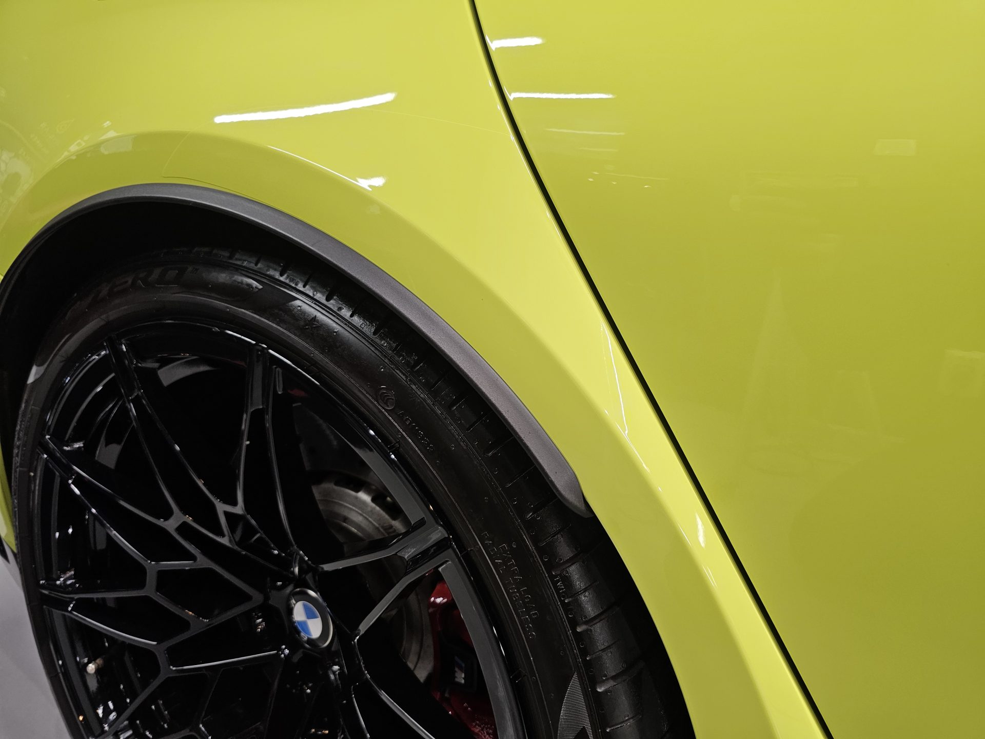 2021BMW M3コンペティション サンパウロイエロー ストーンガード貼り換え