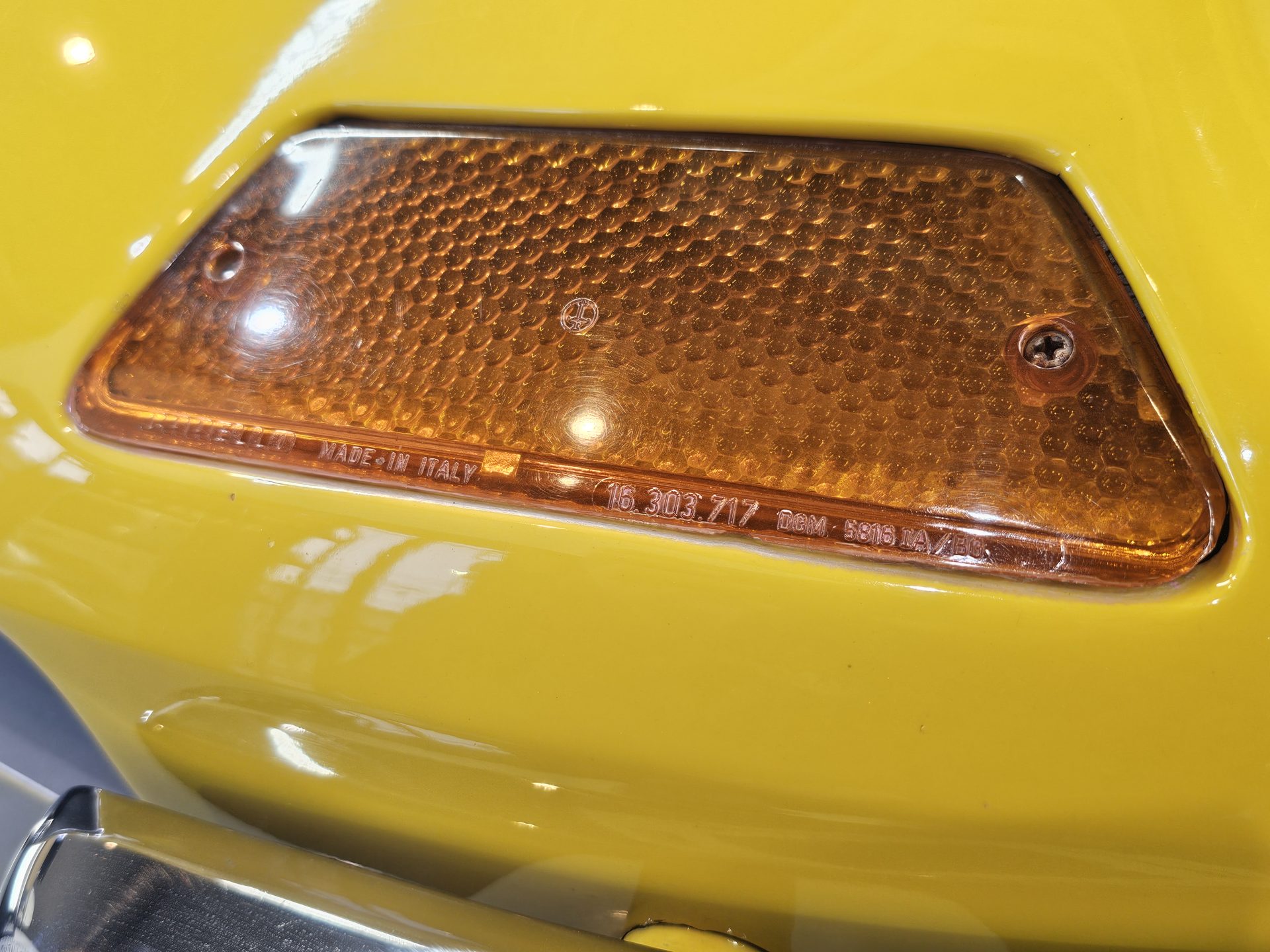 フェラーリディーノ246GT ウインカーレンズくもり