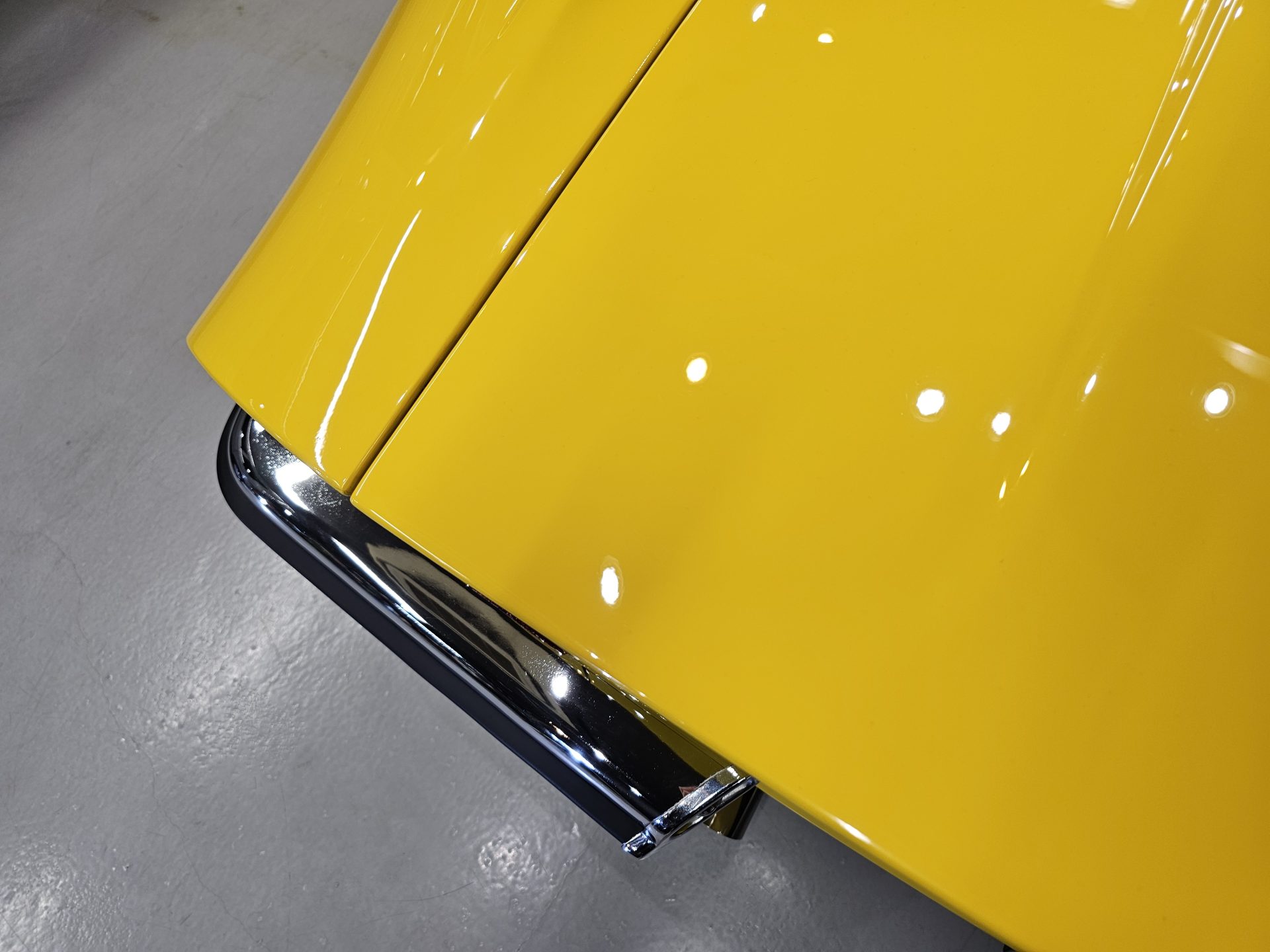 フェラーリディーノ246GT 磨き後トランク