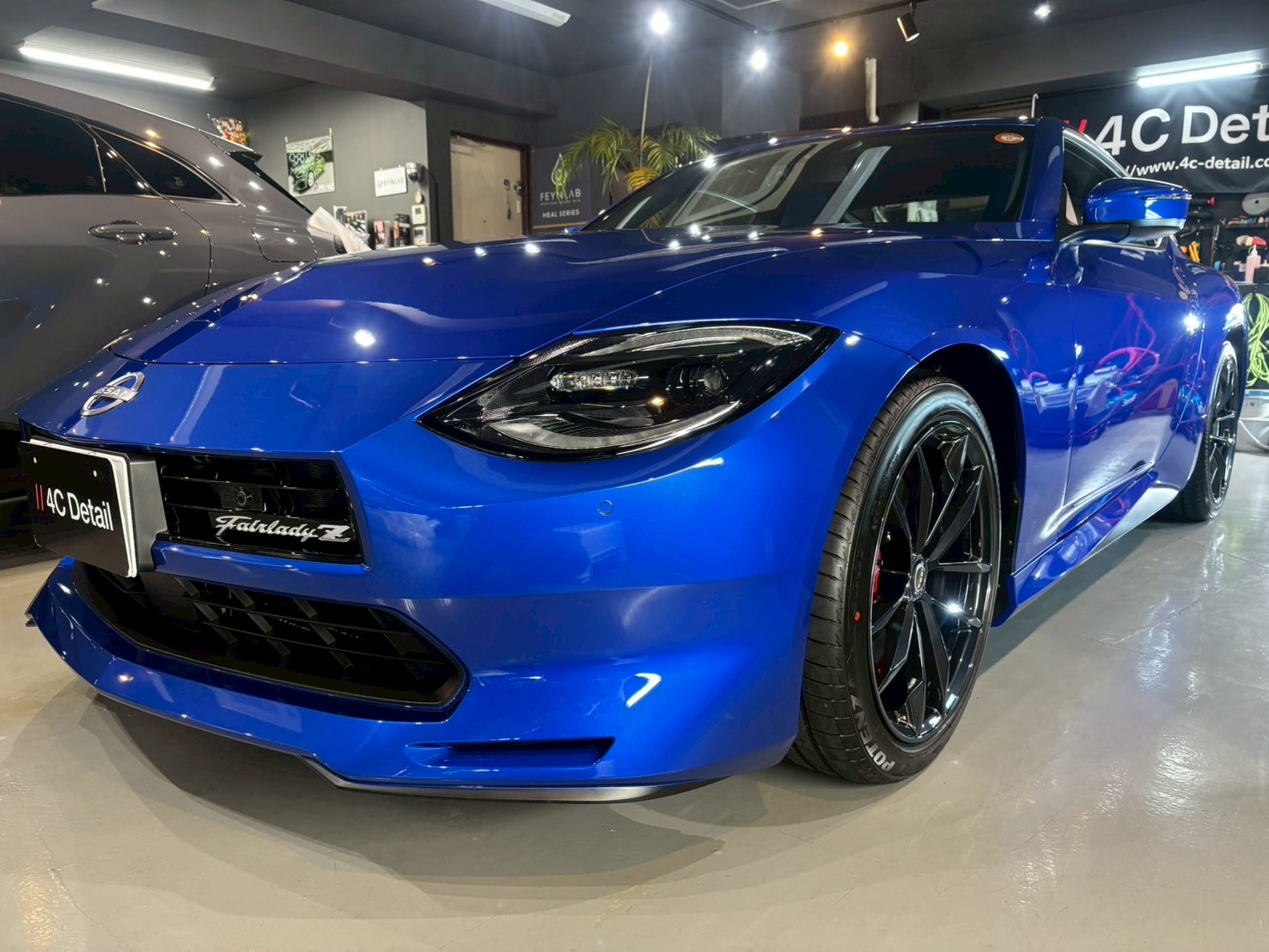 新車フェアレディZ（ワンガンブルー）FEYNLABセラミックULTRA+プロテクションフィルム施工 横浜市磯子区