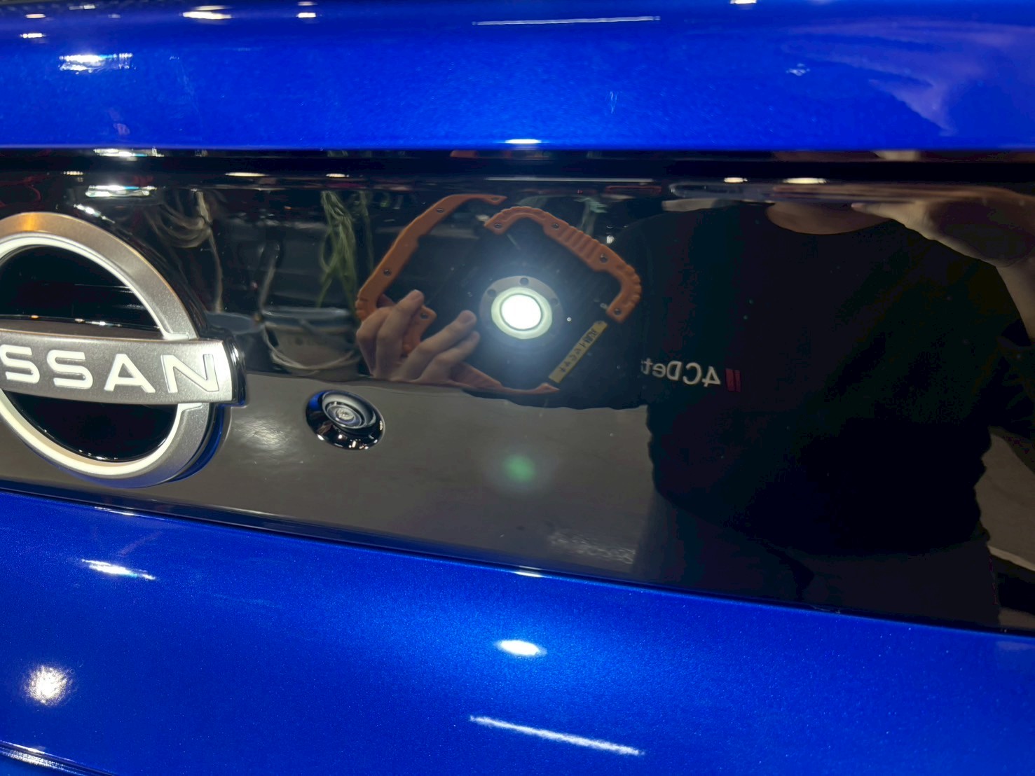 新車フェアレディZ ワンガンブルー ブラックパーツ仕上がり