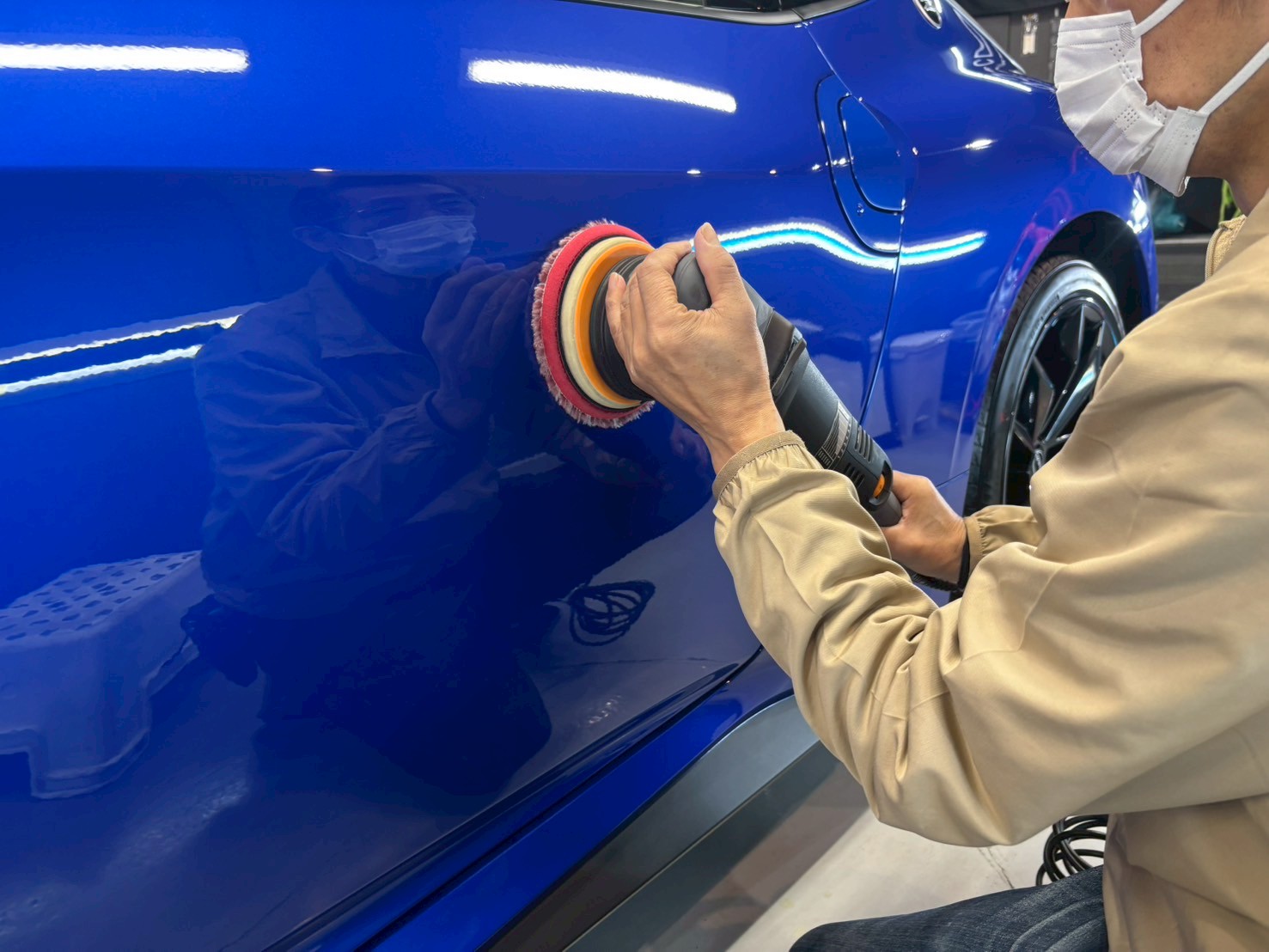 新車フェアレディZ ワンガンブルー 磨き職人