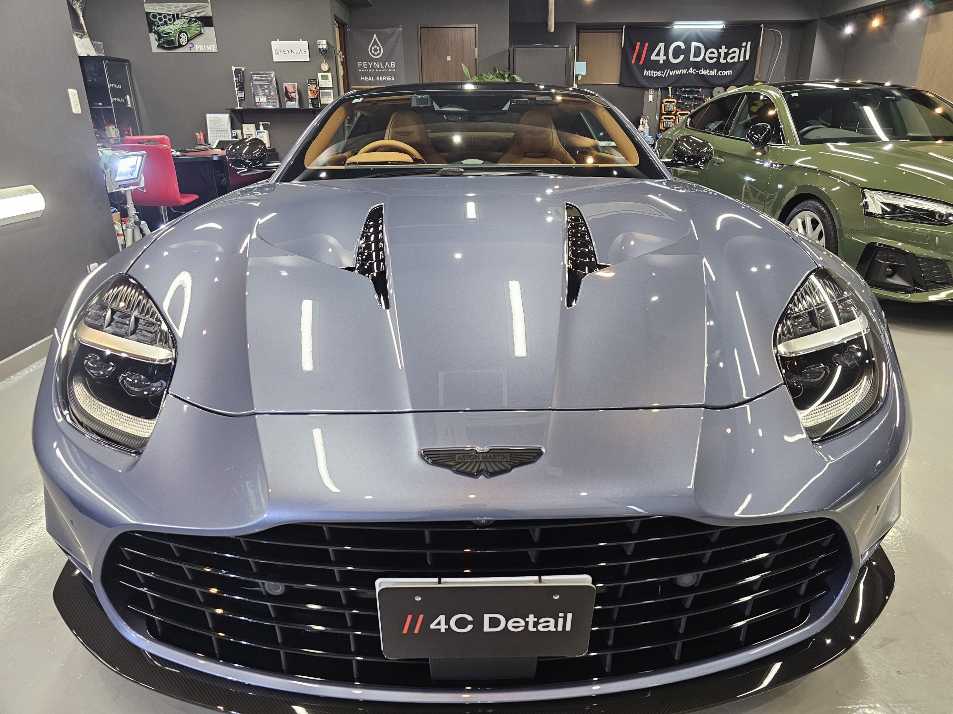 アストンマーティンヴァンキッシュ AstonMartin Vanquish 新車 FEYNLABヒールプラス