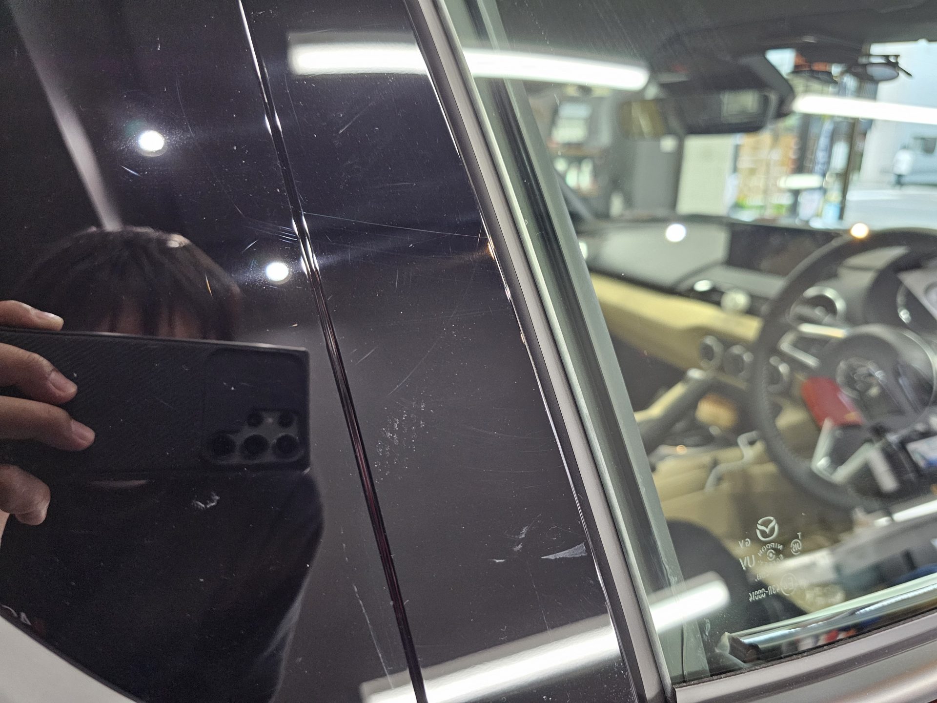 マツダロードスターRF 35周年記念車 アーティザンレッドプレミアムメタリック ピアノブラック薄傷