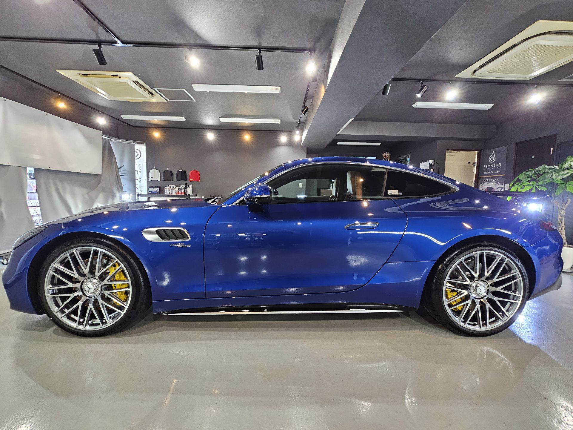 AMG GT43クーペ 新車 ドイツ サーブフェイスコートウルティマ セラミックコーティング 認定施工店