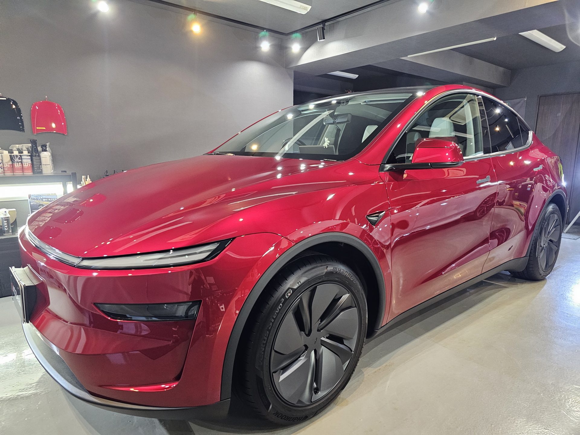 新車TESLAモデルYジュニパー 最上級FEYNLABヒールプラスセラミックコーティング他 東京都町田市