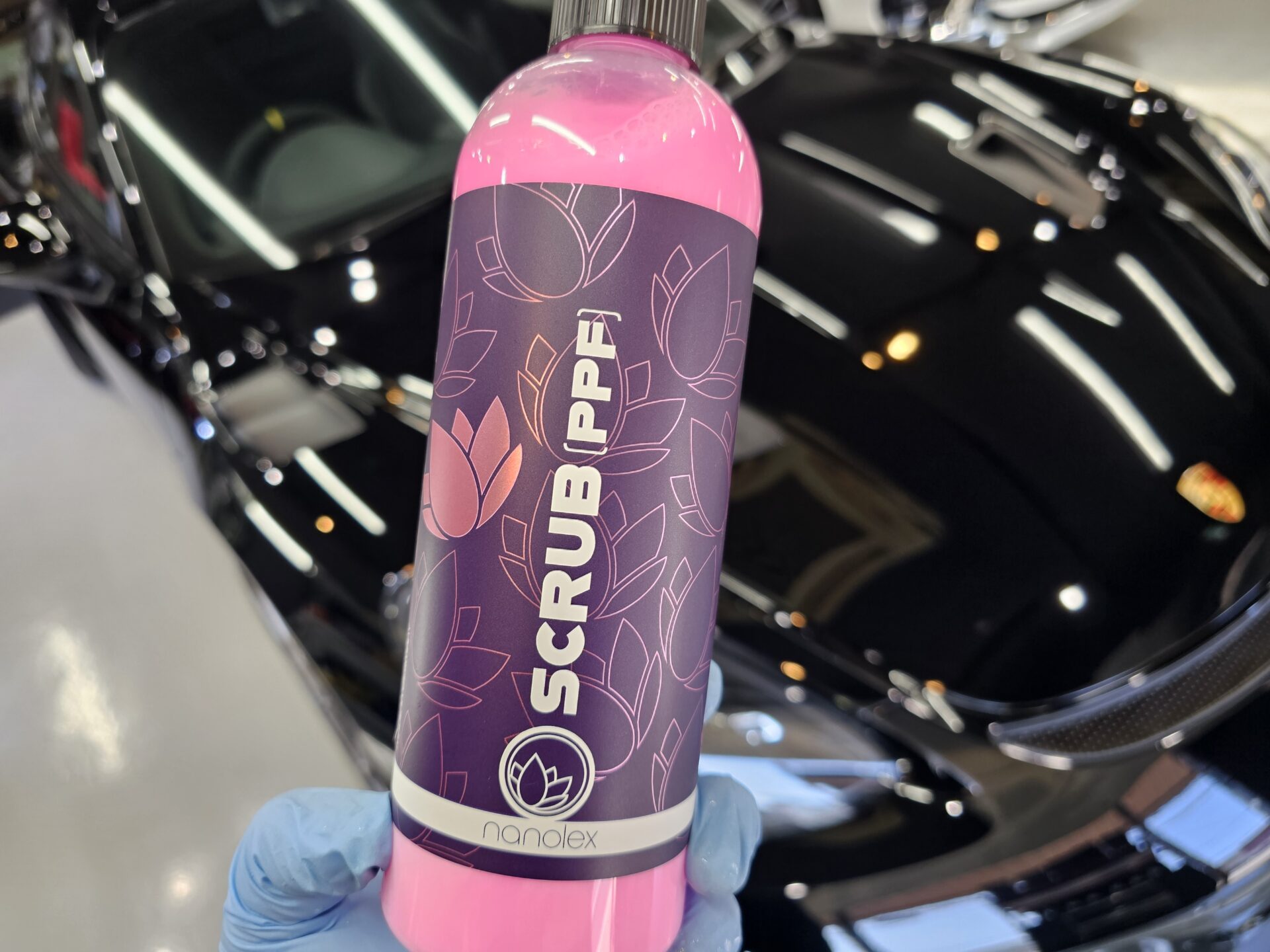 ポルシェ718ケイマンGT4RS ソリッドブラック Nanolex scrub ナノレックス スクラブ