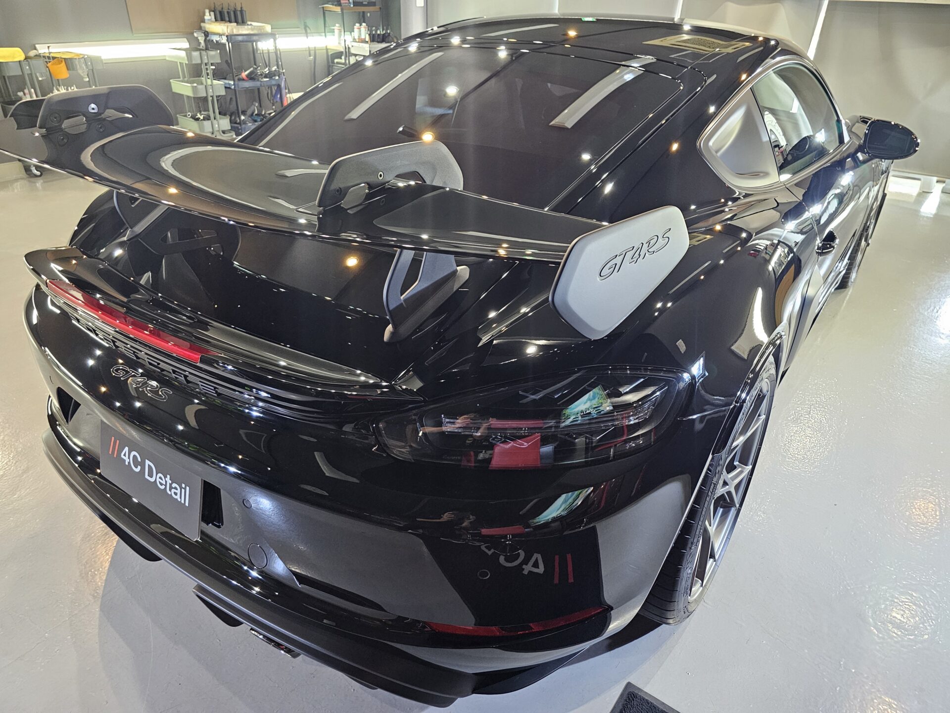ポルシェ718ケイマンGT4RS ソリッドブラック セラミックコーティングppf