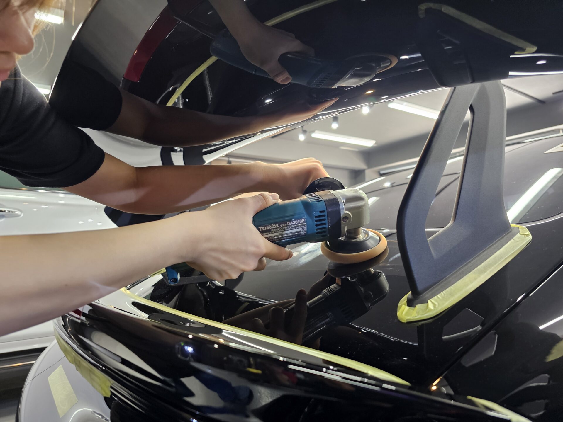 ポルシェ718ケイマンGT4RS ソリッドブラック 下地