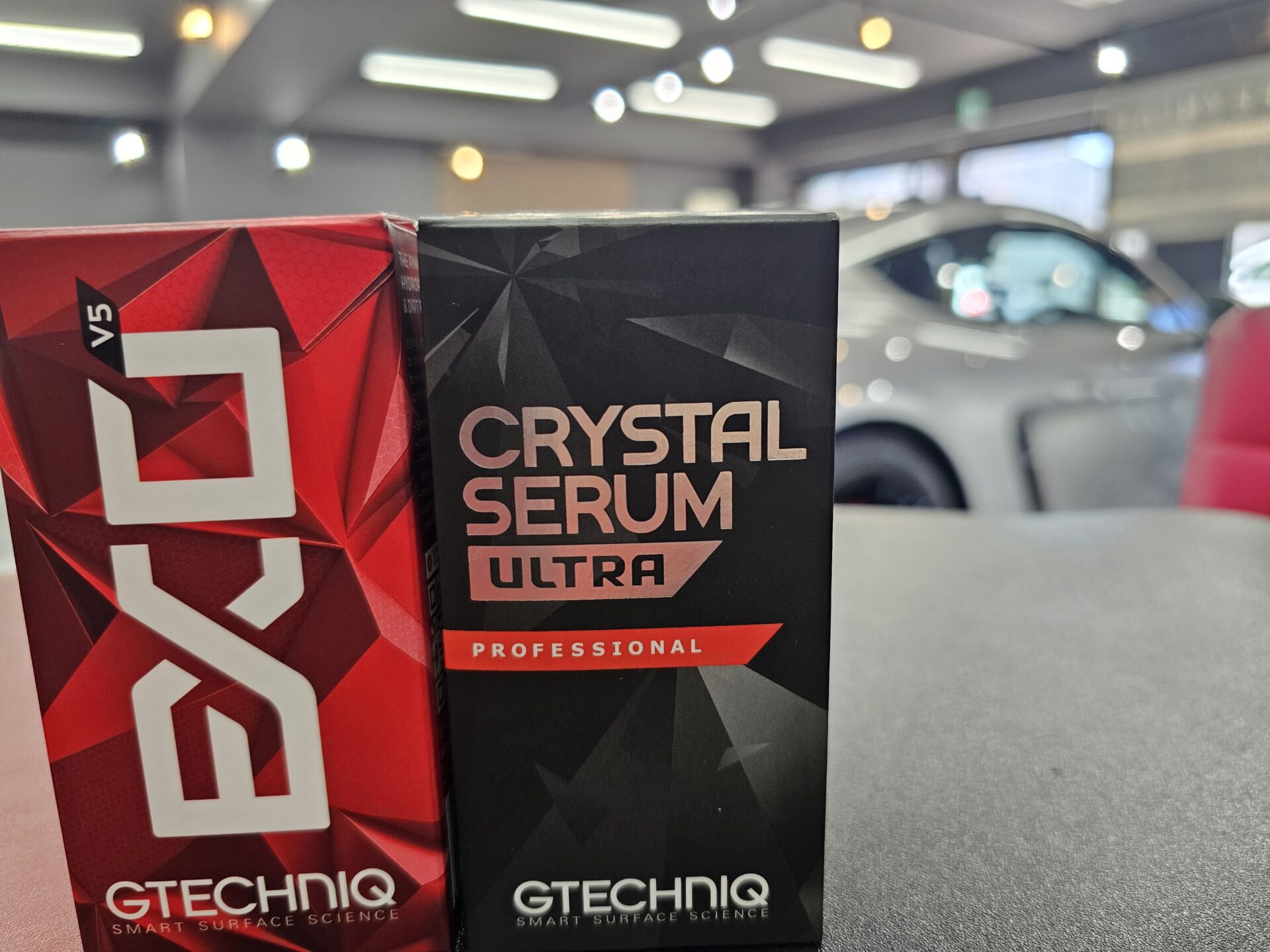 ポルシェ718ケイマンGTS4.0新車 GTECHNIQ CRYSTALSERUM ULTRA EXO