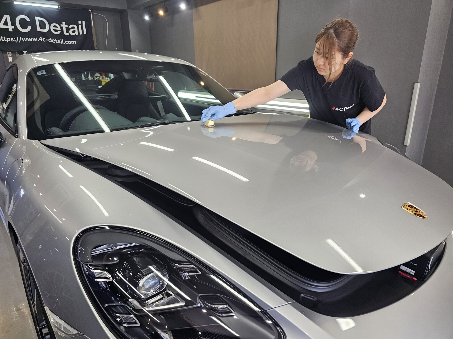 ポルシェ718ケイマンGTS4.0新車 GTECHNIQクリスタルセラムULTRA塗布