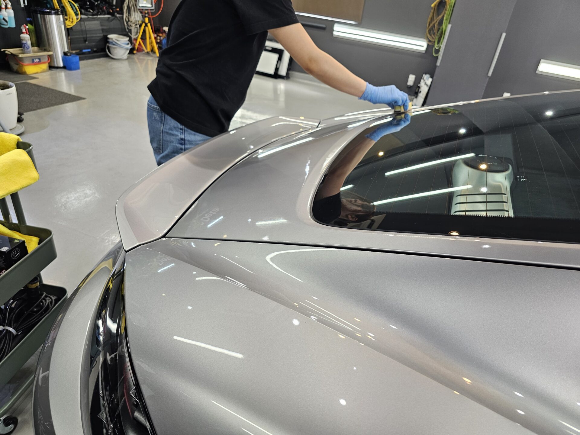 ポルシェ718ケイマンGTS4.0新車 GTECHNIQセラミックトップコート塗布