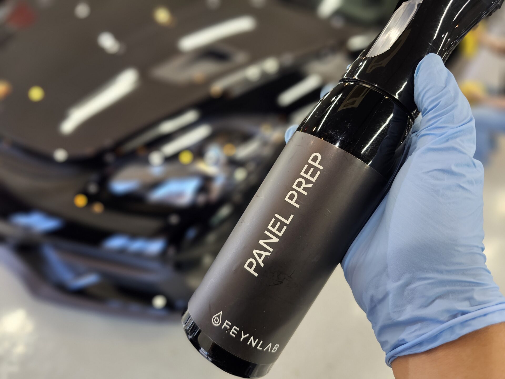 ポルシェ718スパイダーRS 新車 ソリッドブラック 脱脂 FEYNLAB PANELPREP