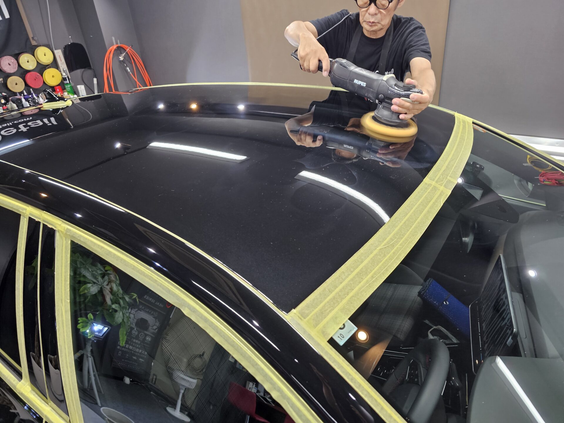 VWゴルフGTI 8.5 新車 研磨