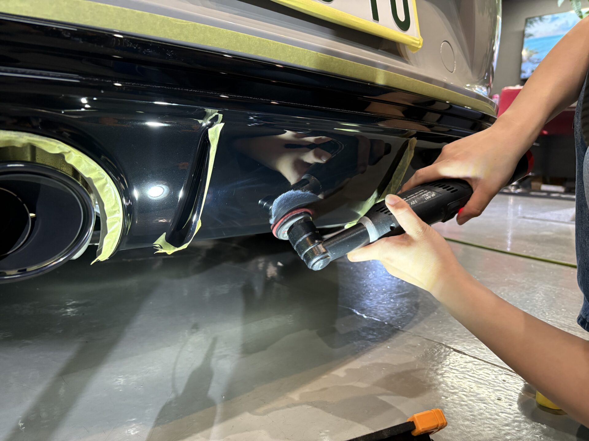 ポルシェ718ボクスターGTS4.0 新車 細部磨き
