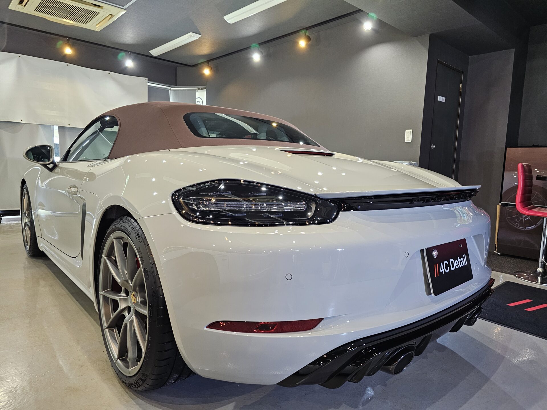 ポルシェ718ボクスターGTS4.0 新車 自己修復機能付きセラミックコーティング