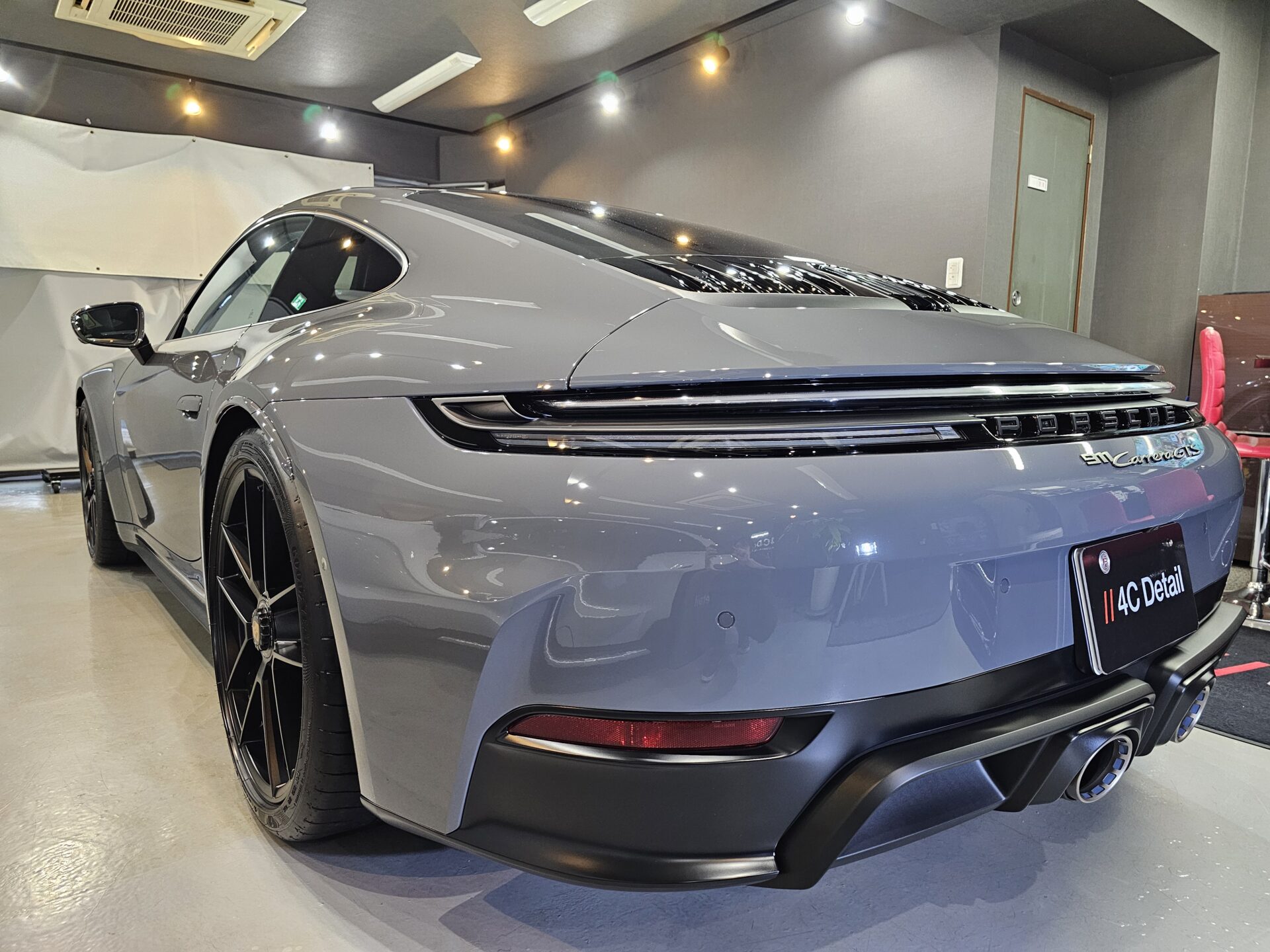 ポルシェ911カレラGTS(992.2)新車 ストレートグレーネオ FEYNLABセラミックコーティング XPELプロテクションフィルム