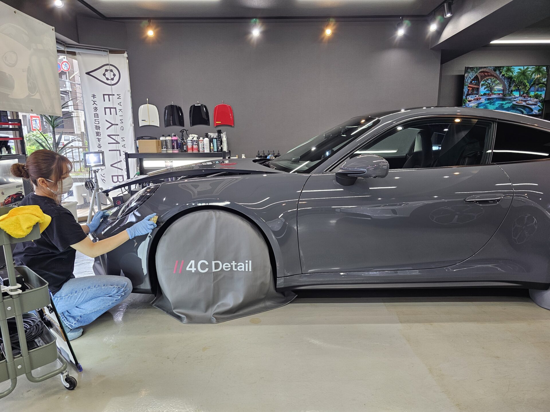 ポルシェ911カレラGTS(992.2)新車 ストレートグレーネオ フィルム用セラミックっコーティング