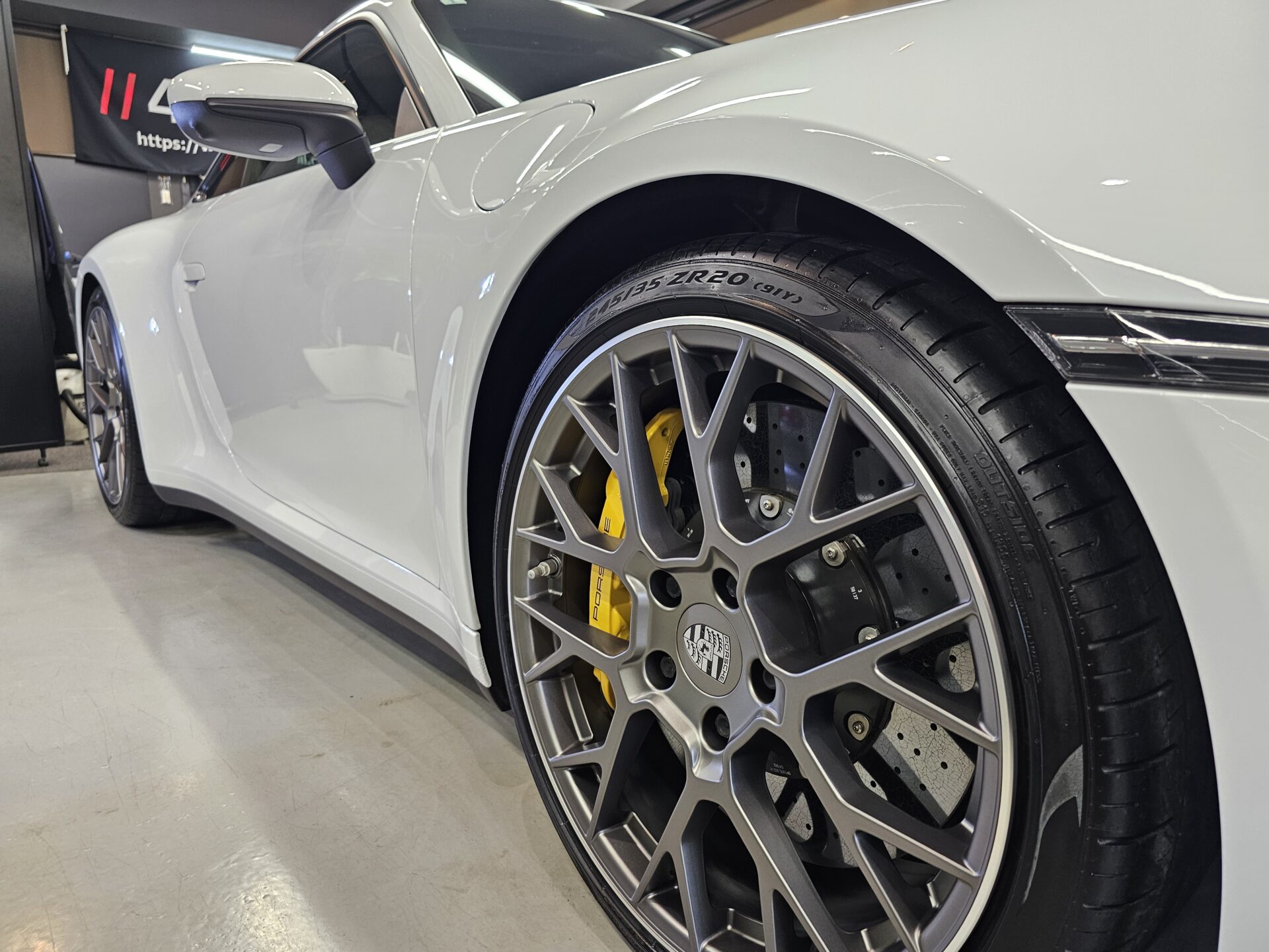 ポルシェ911カレラS(992.1)　PCCBセラミックブレーキ