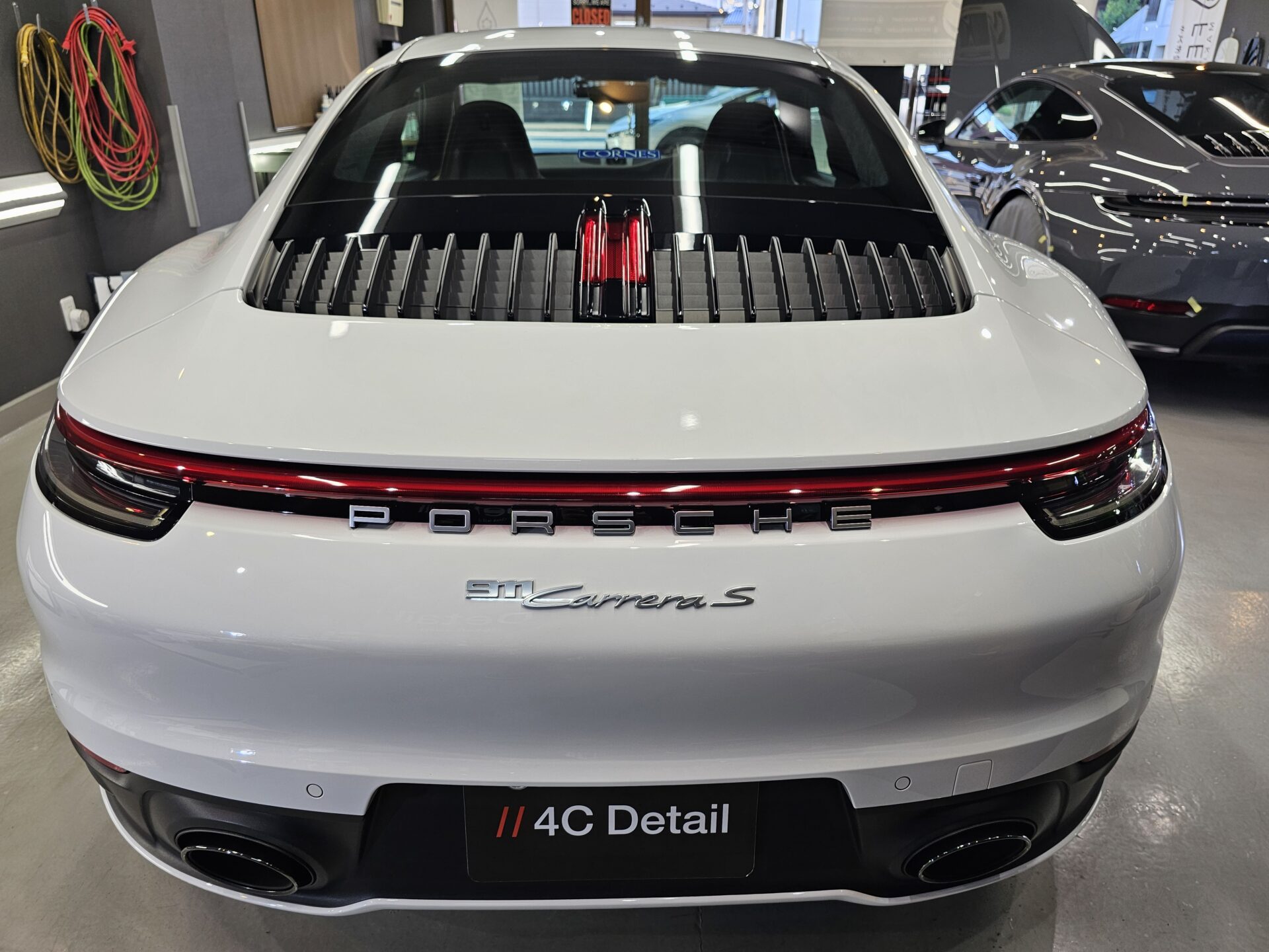 ポルシェ911カレラS(992.1)　ジーテクニッククリスタルセラムブラックセラミックコーティング