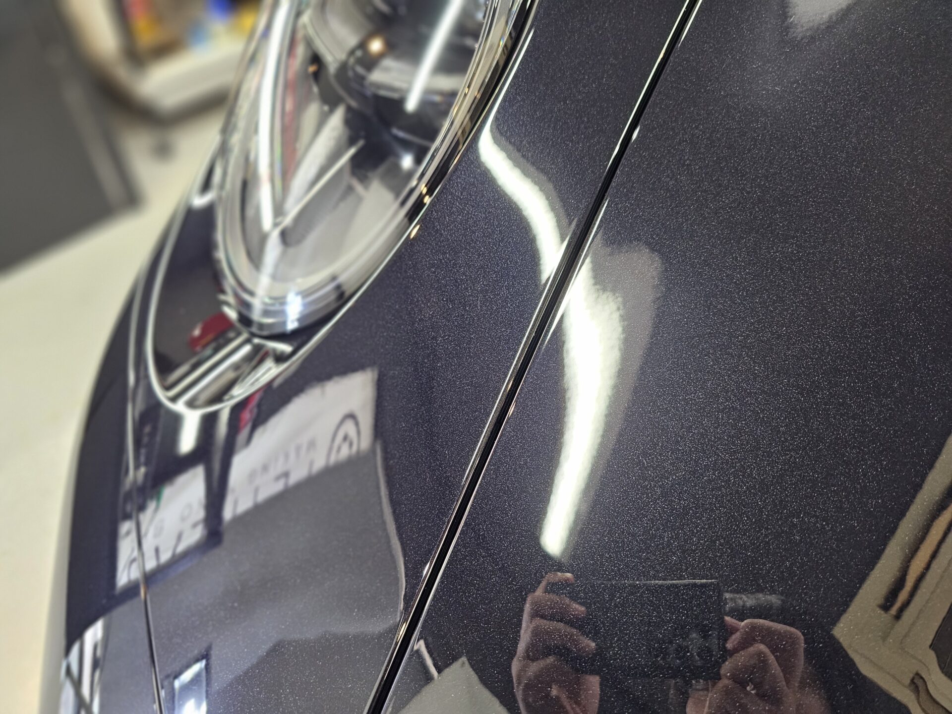 ポルシェ911カレラS(992.2) XPELステルスフルプロテクションフィルム マットブラックラッピング 線傷除去