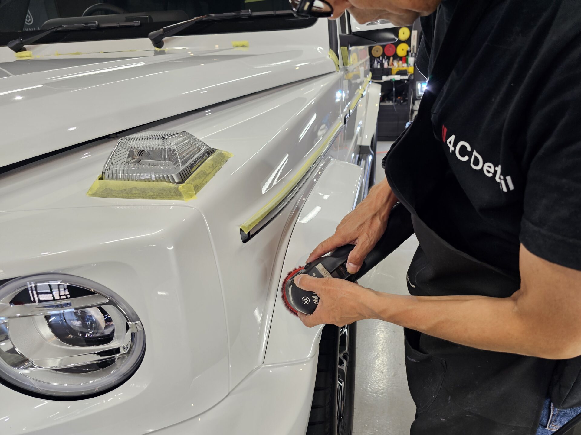 メルセデスベンツG450d ゲレンデ 新車 オパリスホワイト 下地処理 研磨 磨き