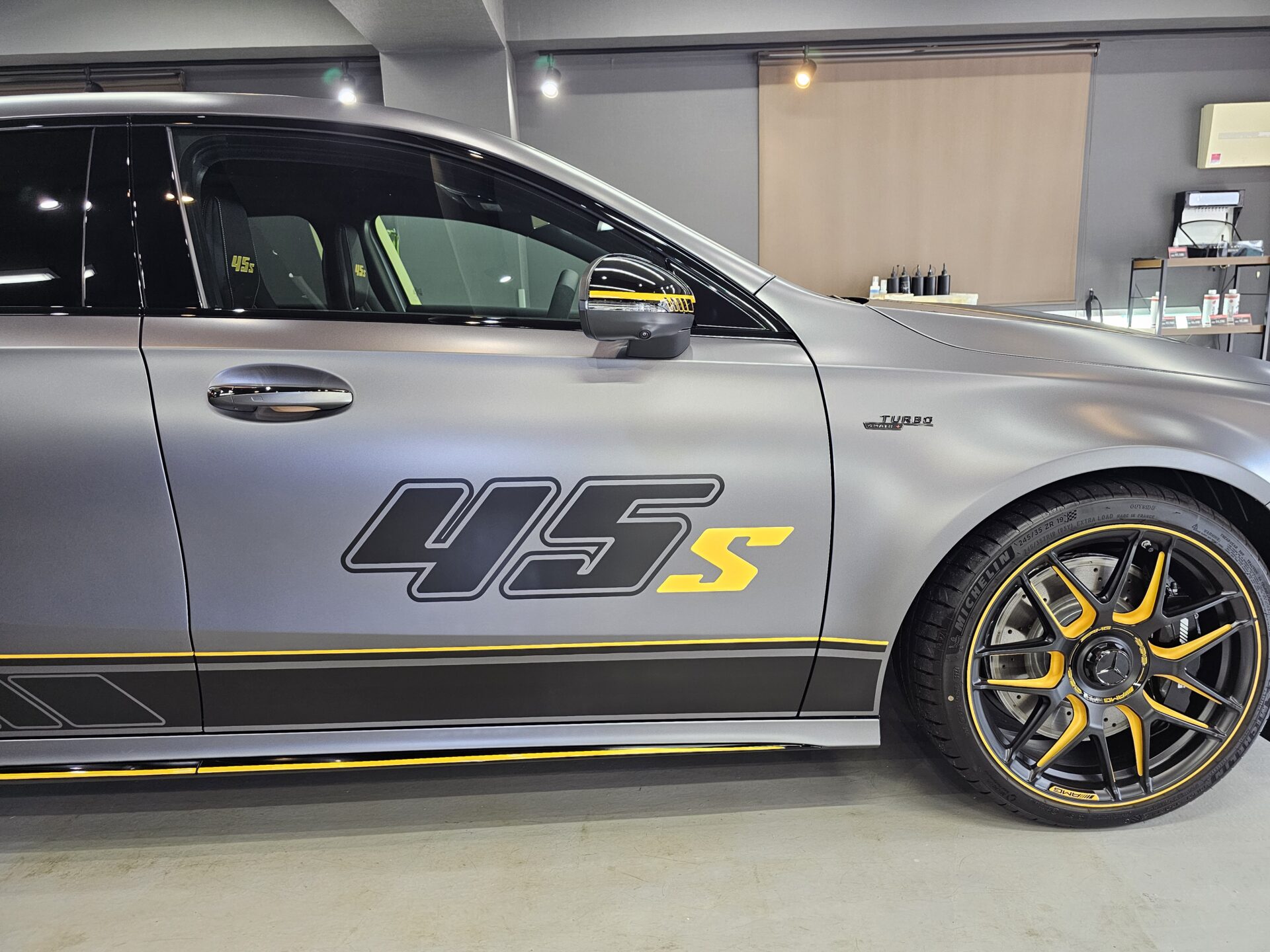 メルセデスAMG A45ファイナルエディション XPELステルスフルプロテクション ビフォー1
