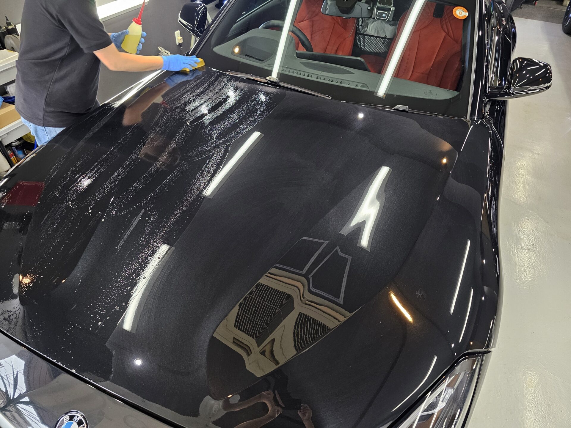 BMW Z4 XPEL STELTH PPF マットプロテクションフィルム 施工前スケール除去作業