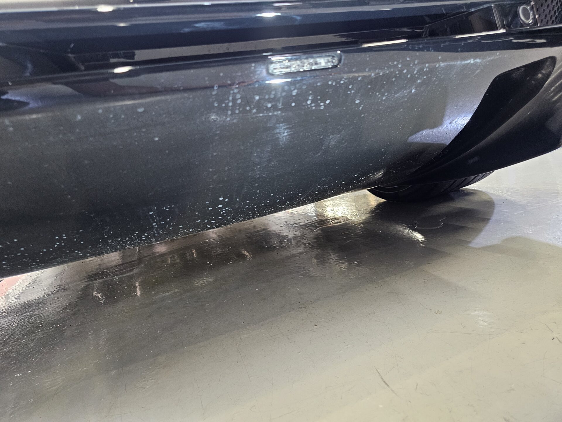 アストンマーチンヴァンテージ リアディフューザーシミ