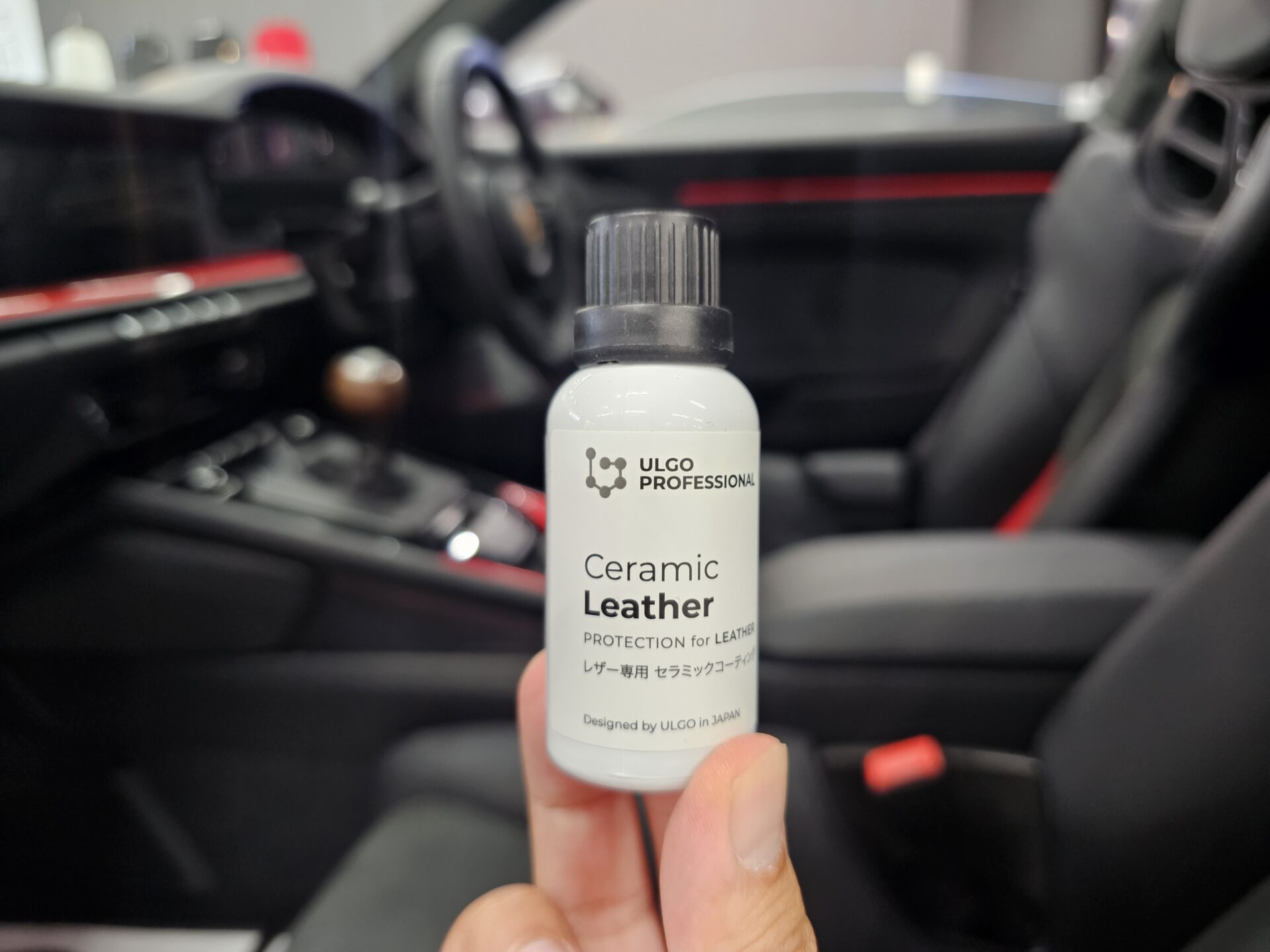 ポルシェ911カレラT 992.2 新車 ULGOレザーセラミックコーティング