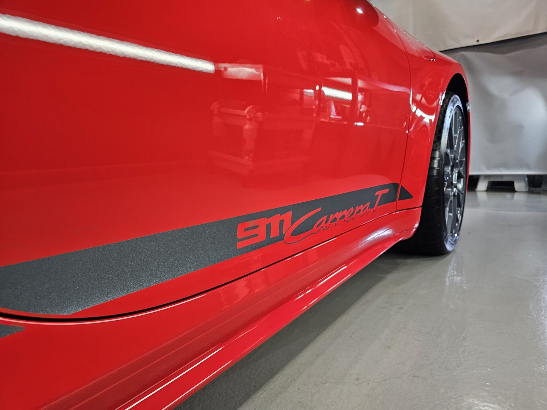 ポルシェ911カレラT 992.2 新車 デカール