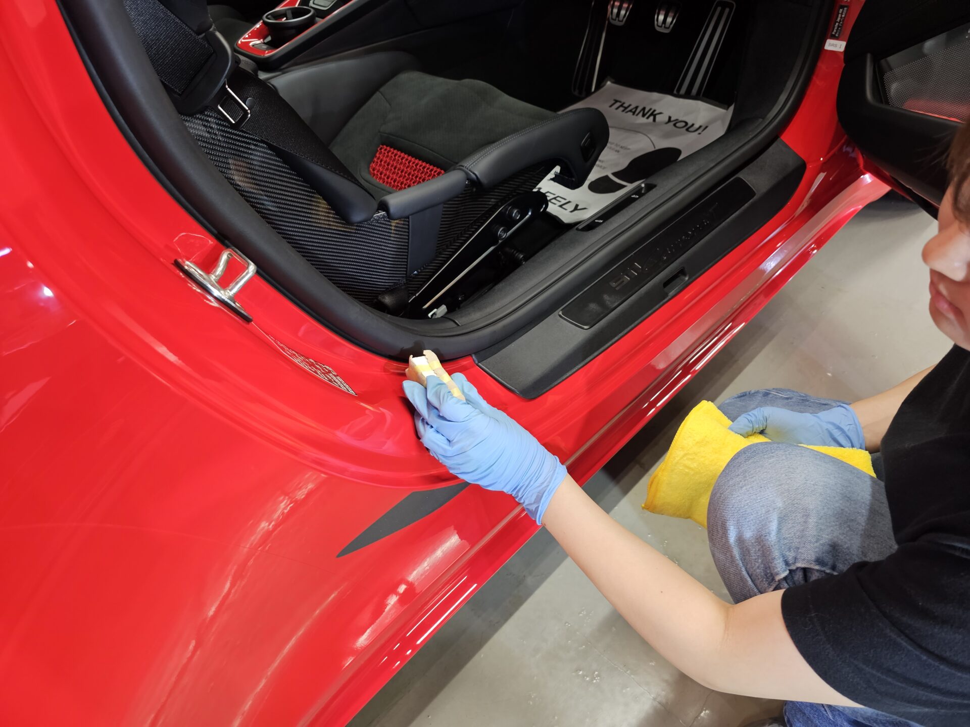 ポルシェ911カレラT 992.2 新車 ドア内側コーティング