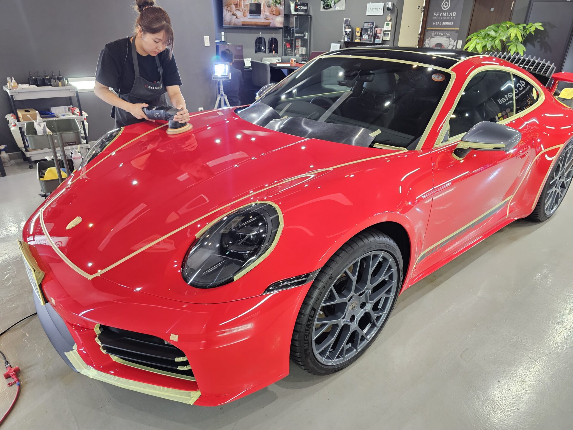 ポルシェ911カレラT 992.2 新車 磨き 下地処理