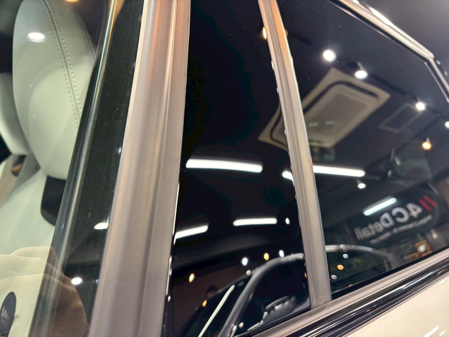 ミニクーパーBピラーアフター