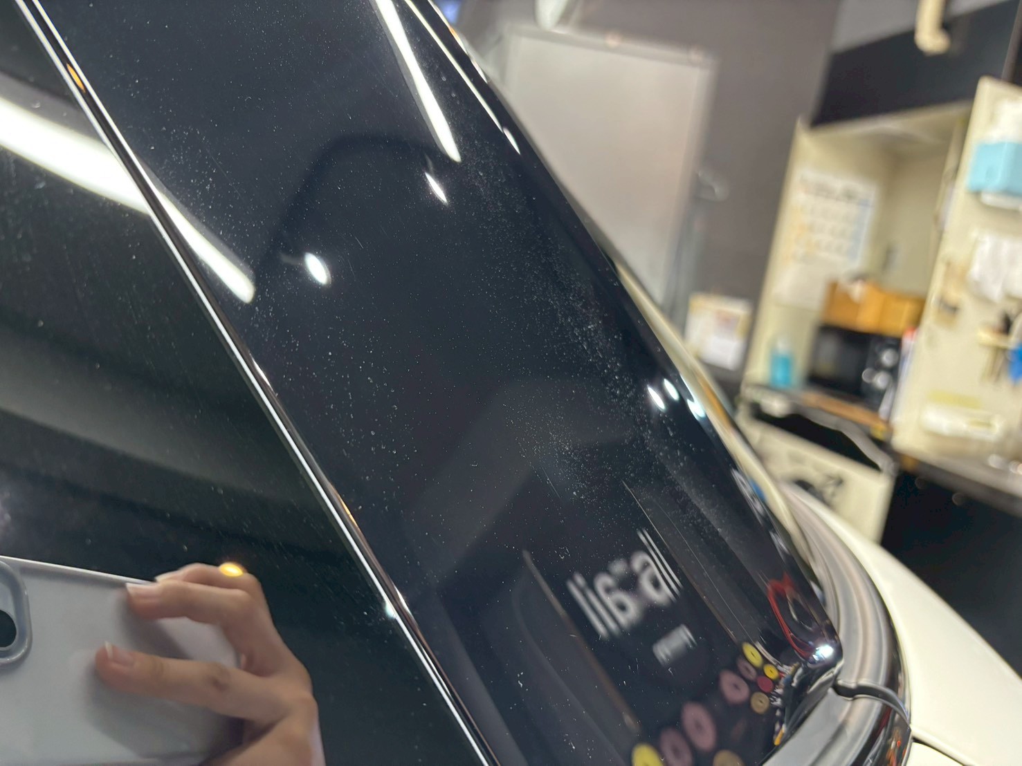 ミニクーパーCピラー付着物