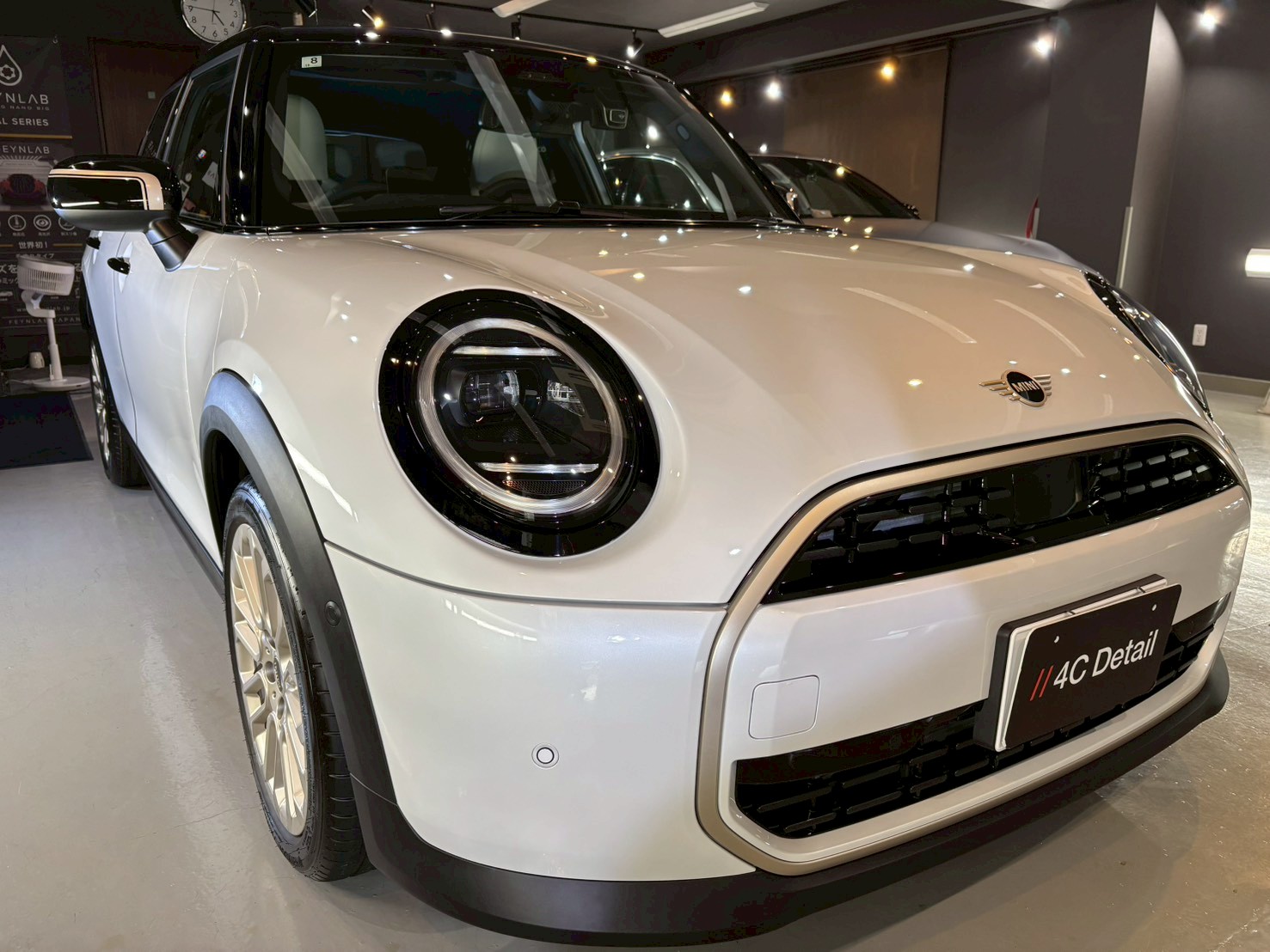 ミニクーパー完成前左