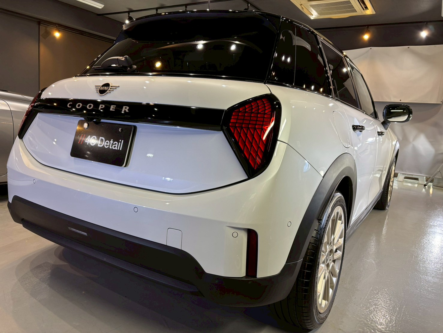 ミニクーパー完成後ろ右