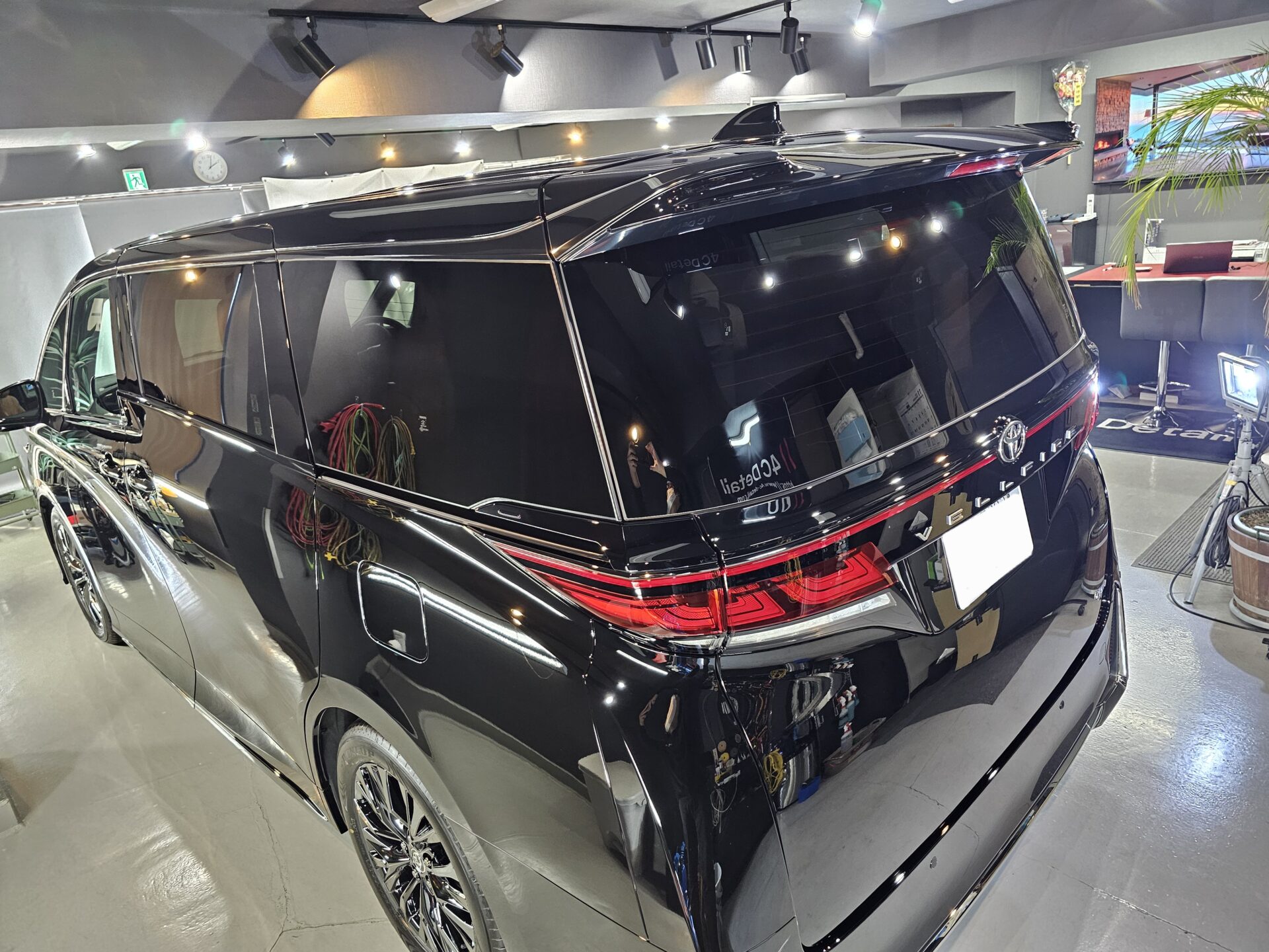 トヨタヴェルファイア40系 最上級セラミックコーティング