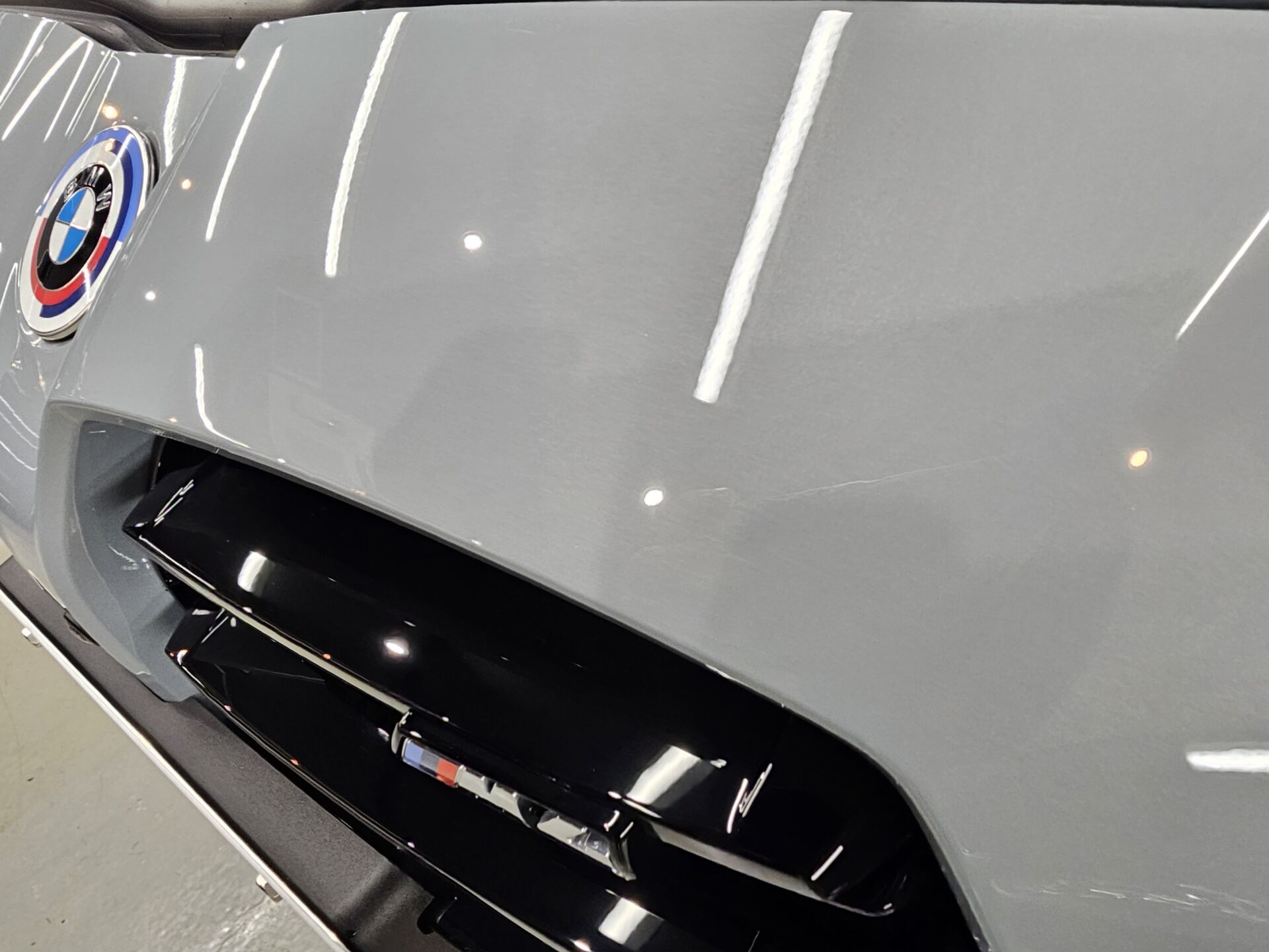 BMW M4(G82)individualブルックリングレー キドニーグリルクリーニング後