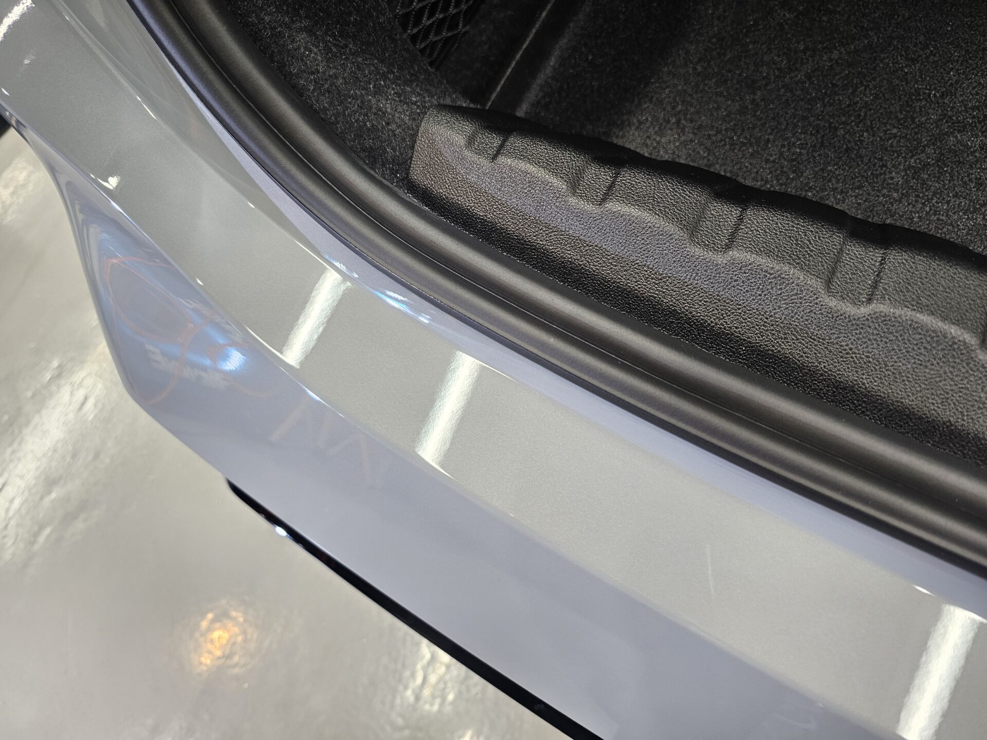 BMW M4(G82)individualブルックリングレー バンパーシミ除去