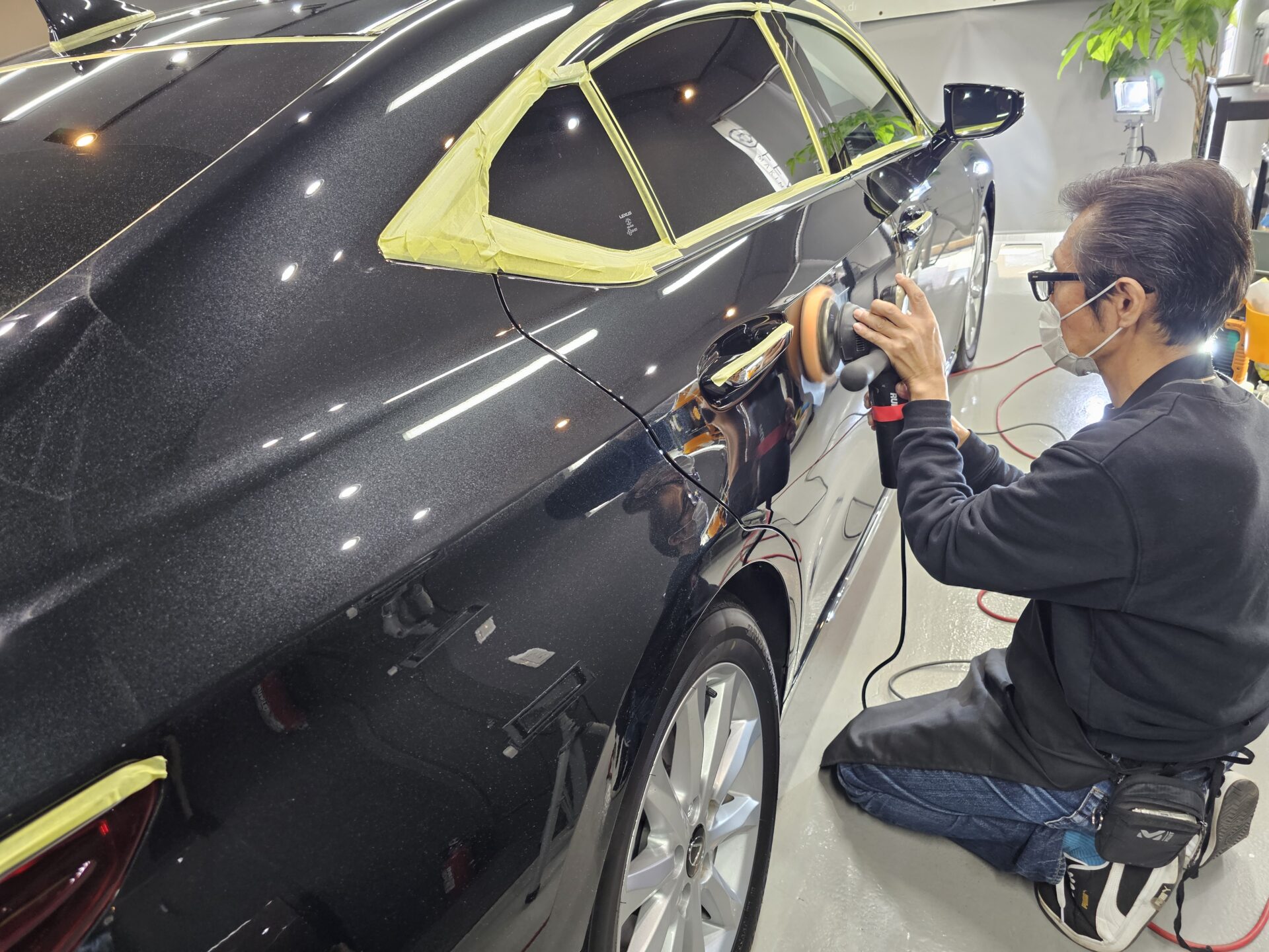 レクサスES300h 新車 研磨 下地処理