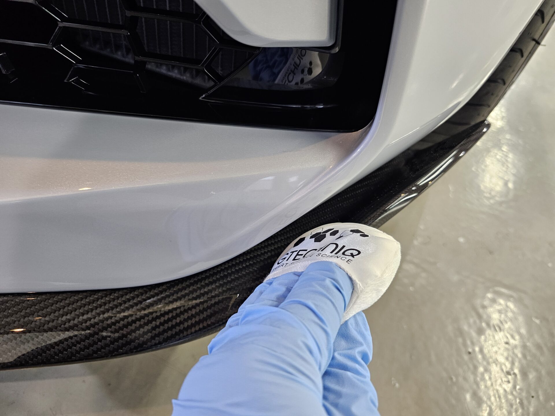 BMW M2CS(F87) カーボンリップコーティング