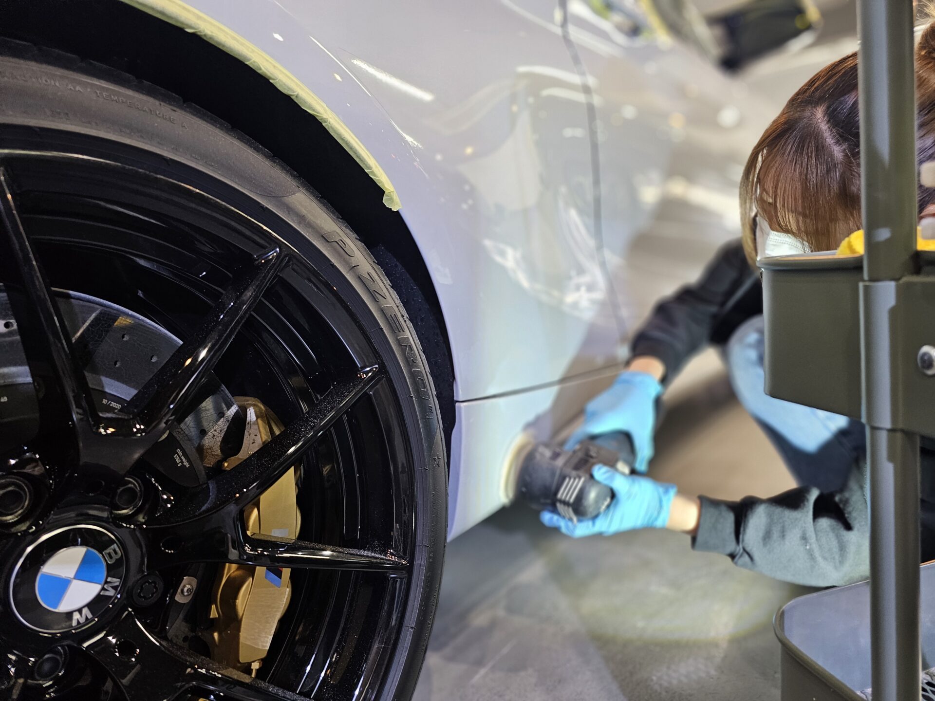 BMW M2CS(F87) 下地処理 磨き